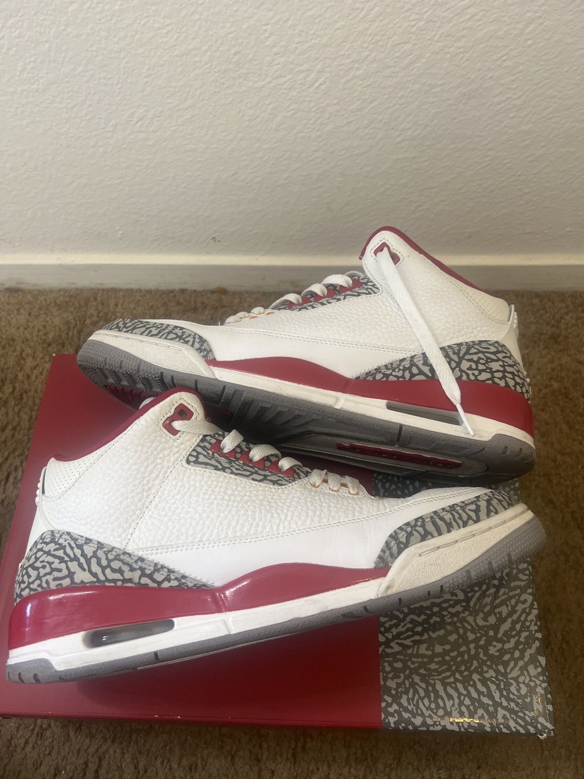 Jordan Brand Jordan 3 “Cardinal” Size US 11 / EU 44 - 9 Thumbnail