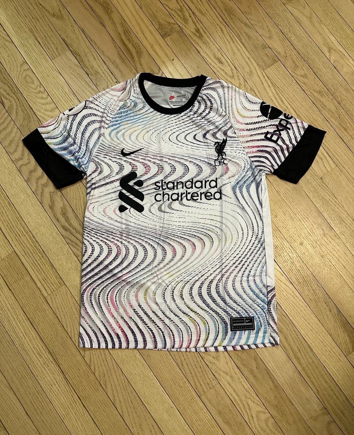 Nike Darwin Nunez Liverpool FC Jersey Size US S / EU 44-46 / 1 - 1 Thumbnail