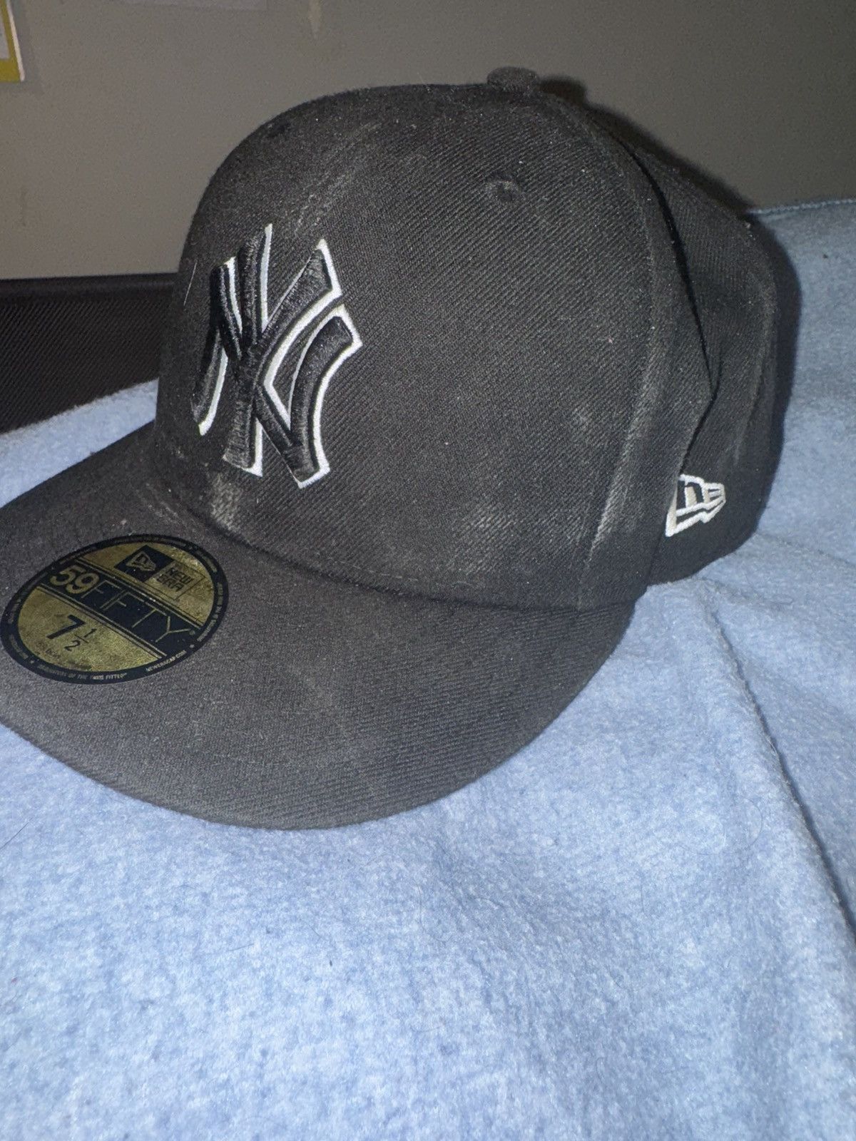 New Era Fitted Yankees Hat Size ONE SIZE - 1 Thumbnail