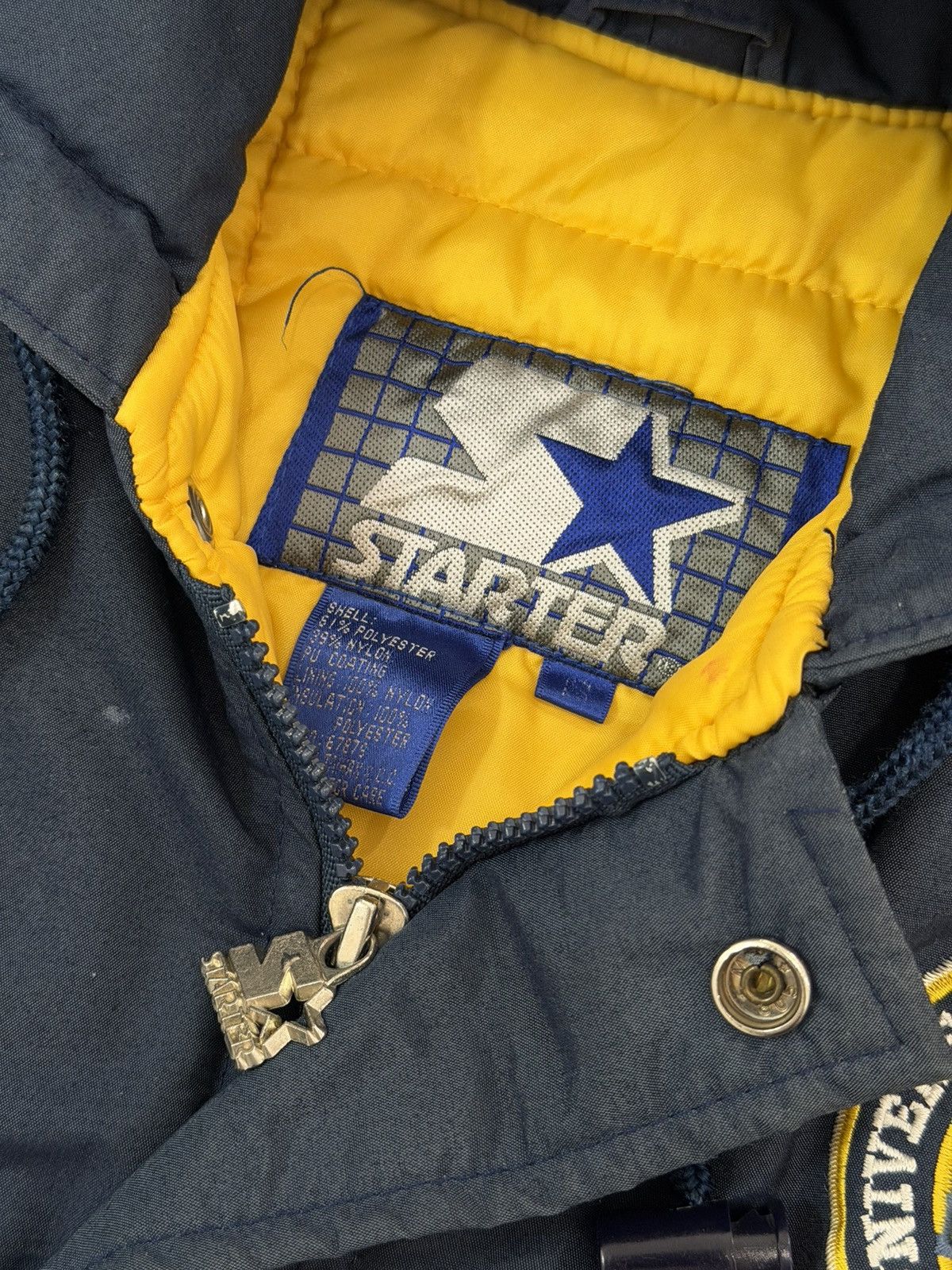 Starter Vintage 90s Notre Dame Fighting Irish Starter Puffer Jacket Size US M / EU 48-50 / 2 - 6 Thumbnail