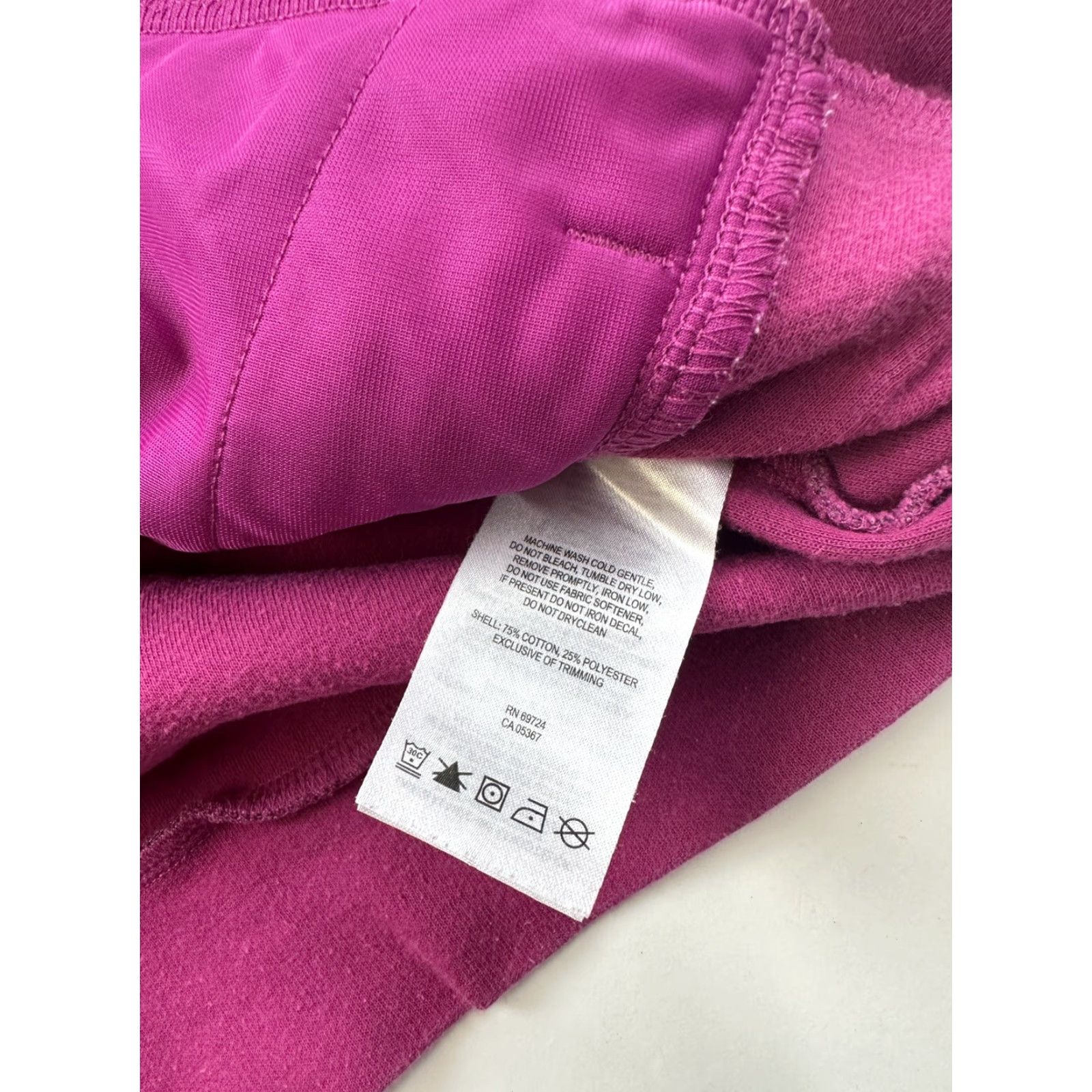 Pinko **Columbia Women’s Pink Small Full Zip Sweatshirt Jacket** User: Columbia Women’s Pink Small Full Zip Sweatshirt Jacket Size S / US 4 / IT 40 - 4 Thumbnail