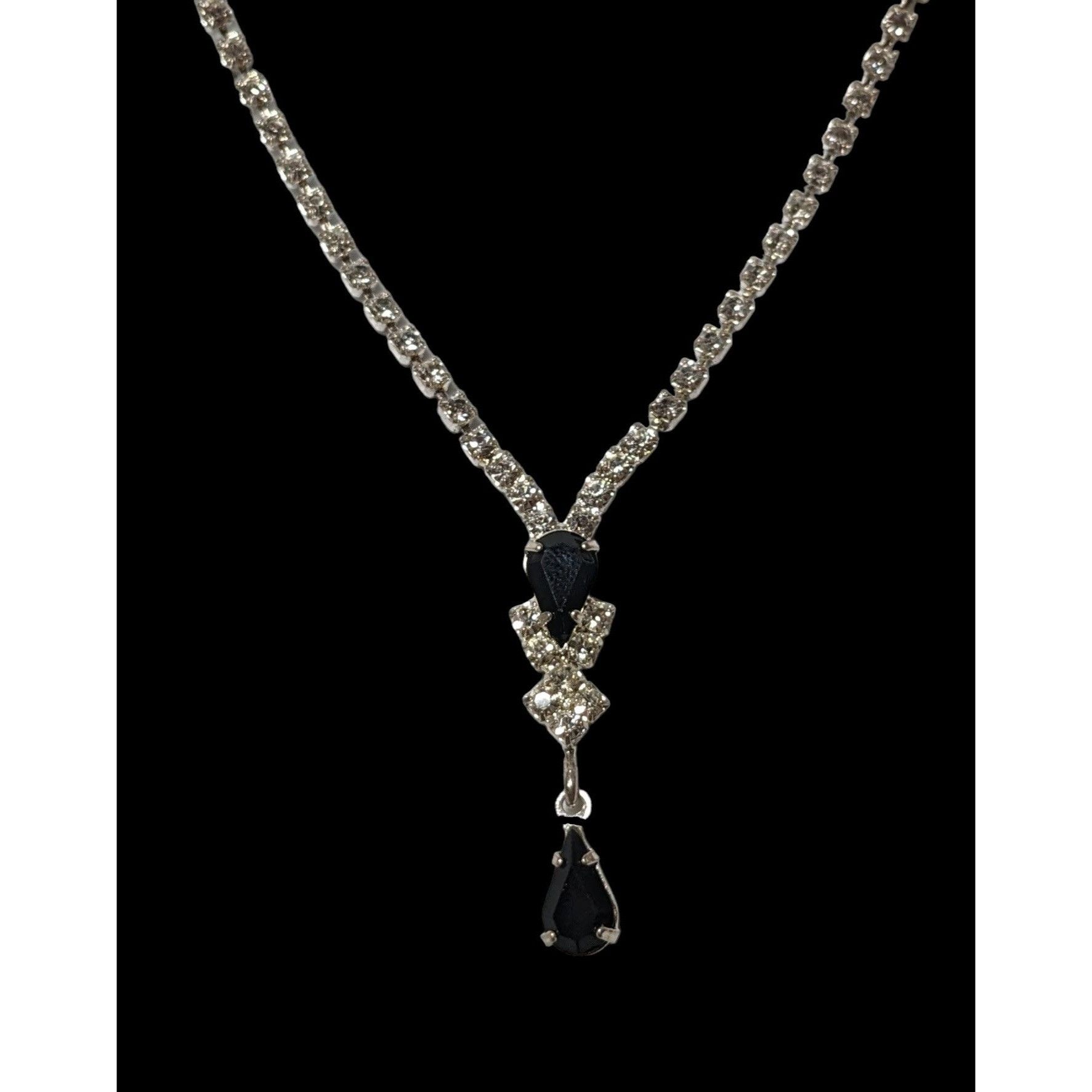 Other Glam Goth Gemmed Formal Bridal Necklace Size ONE SIZE - 1 Thumbnail