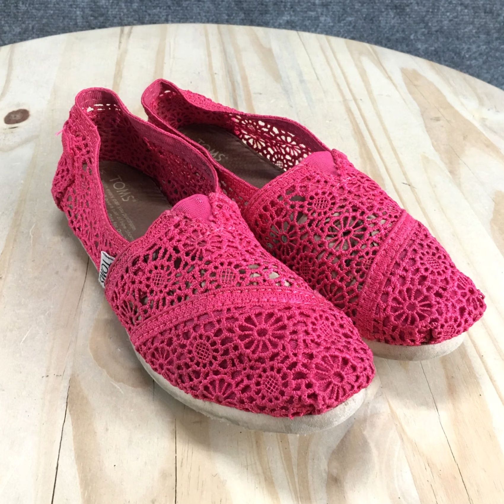 Toms TOMS Loafer Womens 6 Pink Classic Floral Crochet Slip On Flats Casual Comfort Size US 6 / IT 36 - 3 Thumbnail