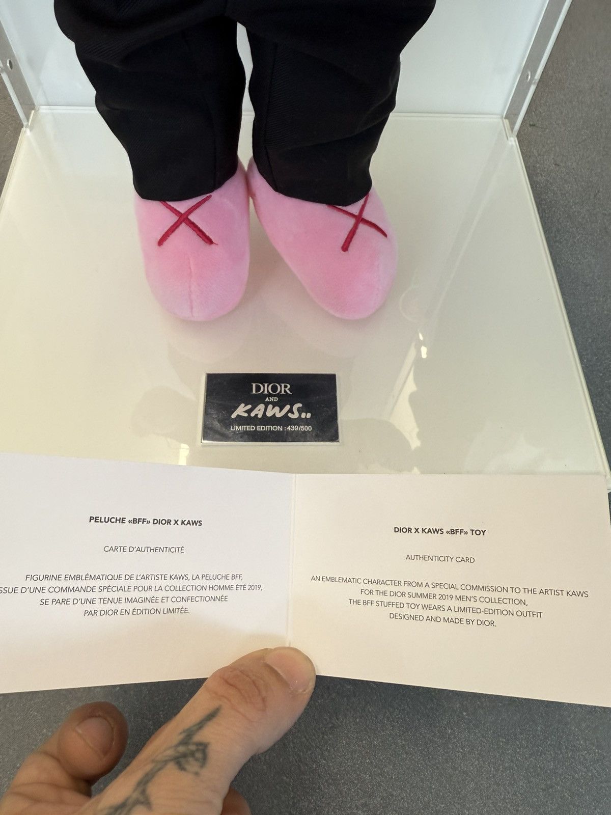 Dior × Kaws 2019 Kaws BFF Dior Plush Set Of 2 Pink & Black Size ONE SIZE - 25 Thumbnail