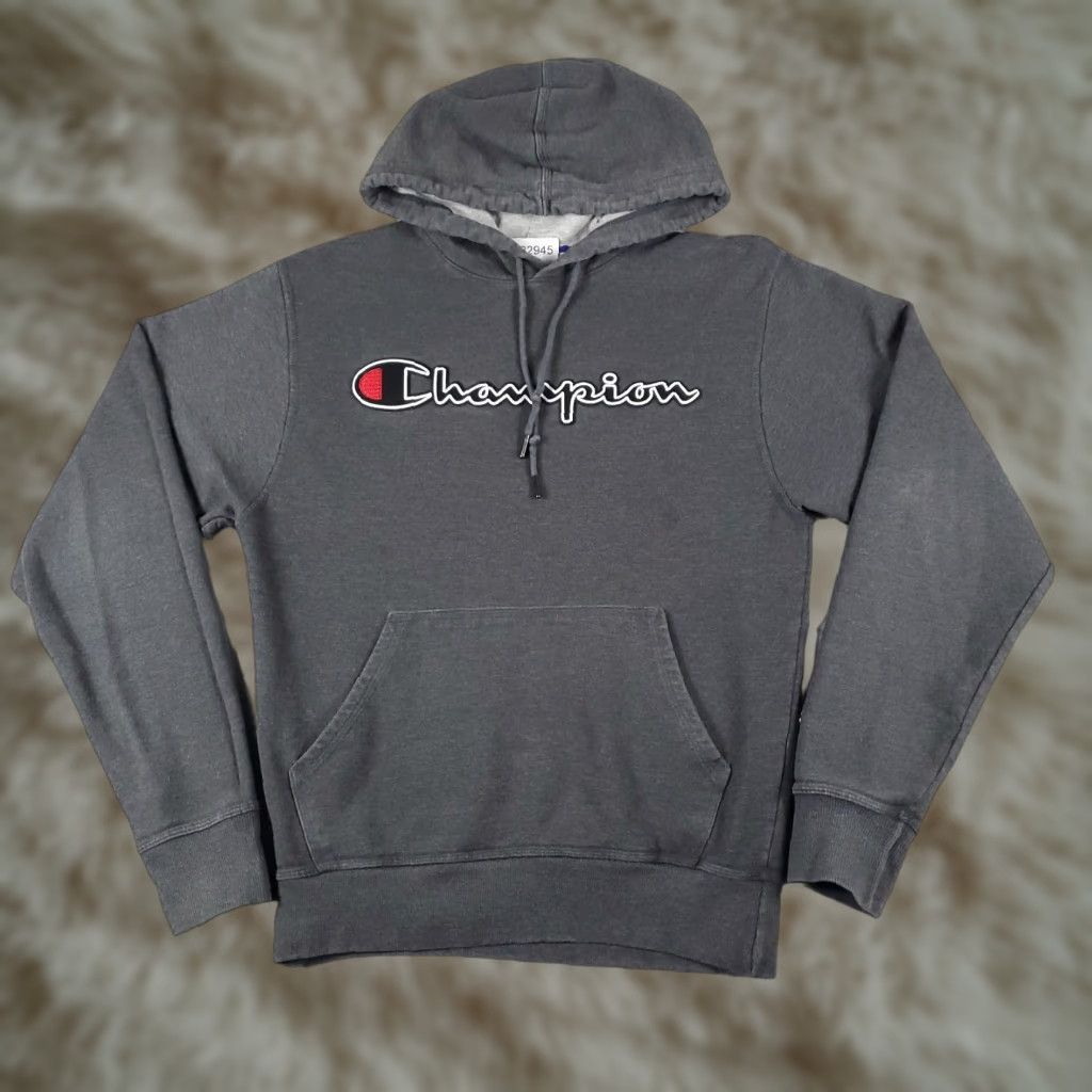 Champion Vintage Champion Men's Hoodie Pullover Sweatshirt Small Gray Fleece Logo Casual Winter Size US S / EU 44-46 / 1 - 1 Thumbnail