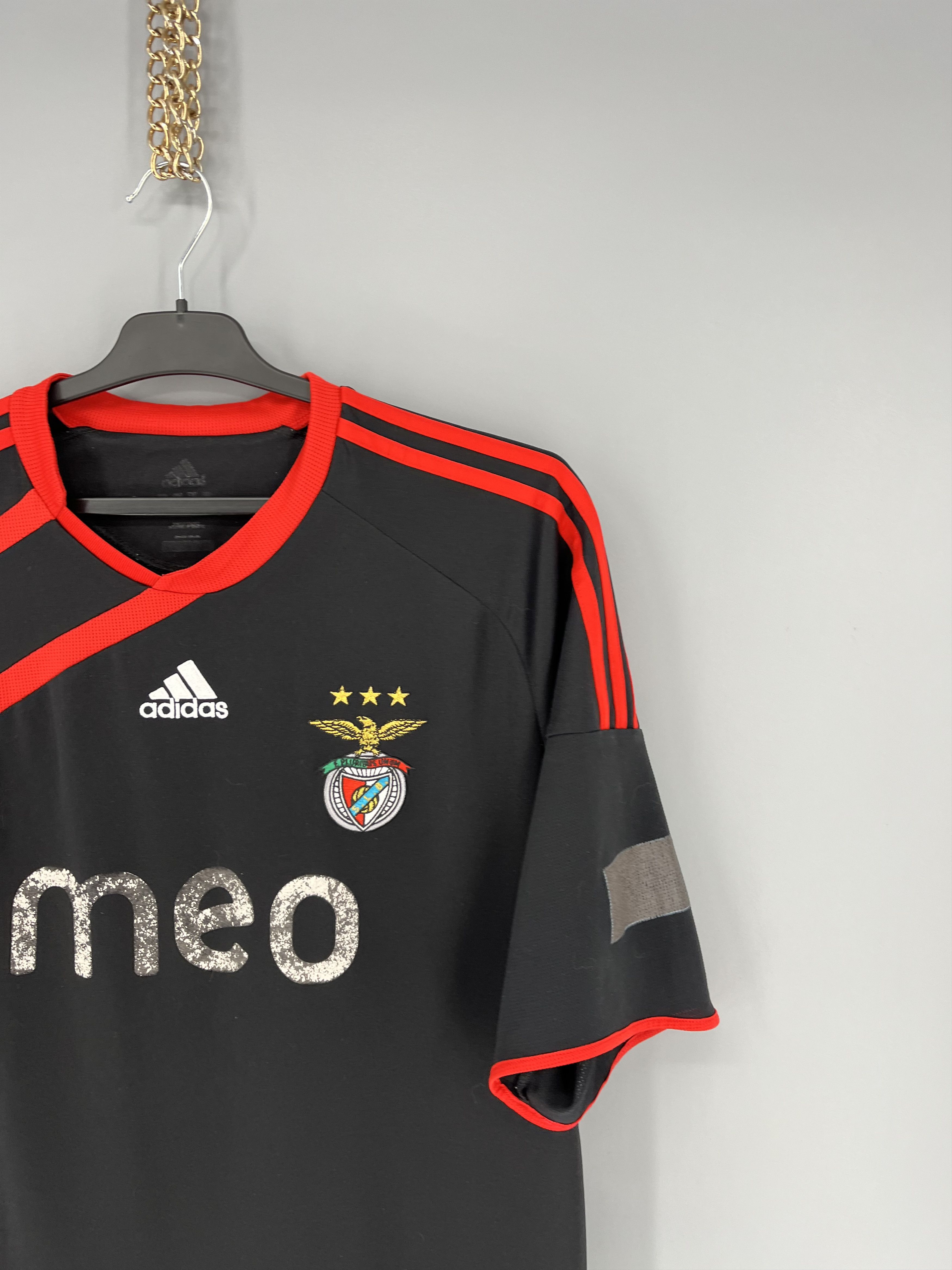 Adidas Vintage Retro Benfica 2009/10 Away Jersey Size US XL / EU 56 / 4 - 5 Thumbnail