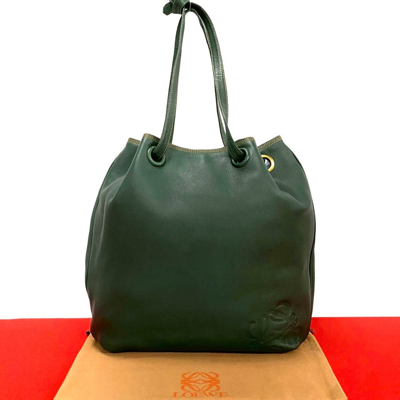 【激安大特価！】 Loewe Loewe x Howl's Moving Castle Cow Bag | Grailed バッグ