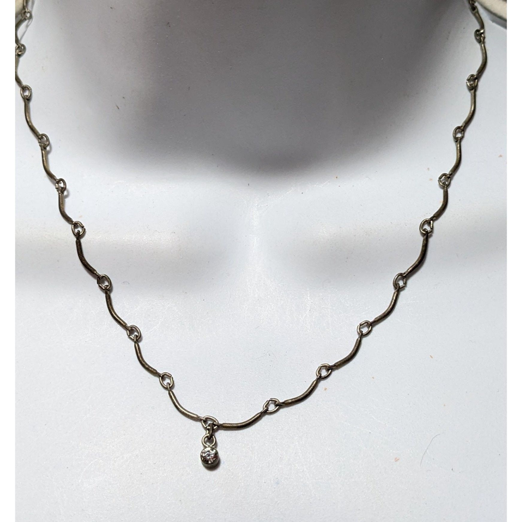 Other Minimalist Rhinestone Curved Bar Necklace Size ONE SIZE - 4 Thumbnail