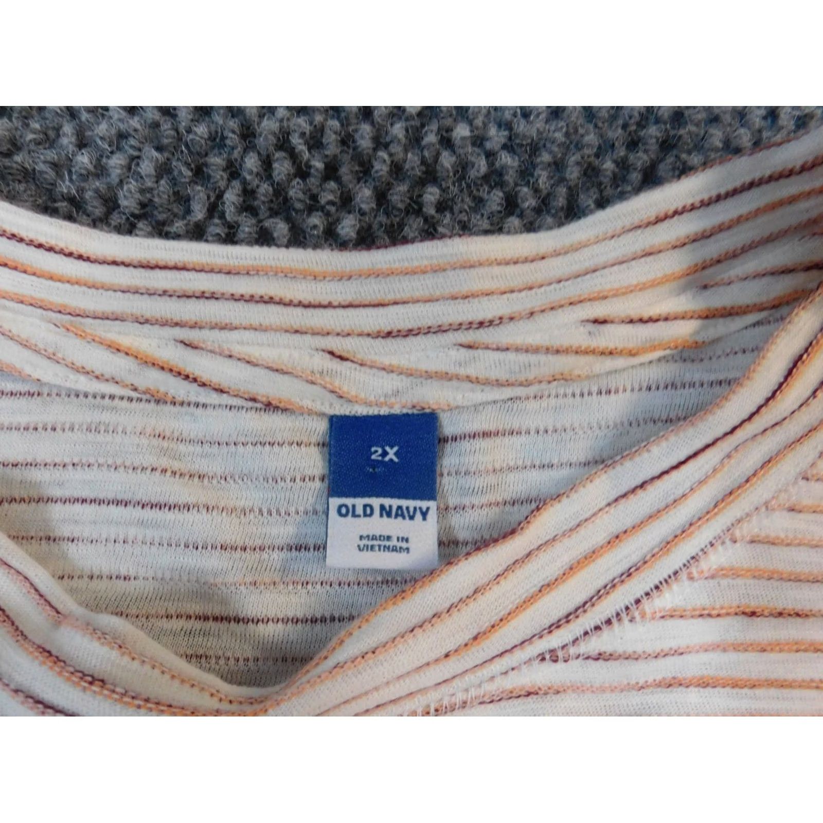 Old Navy Old Navy Womens Blouse 2X Plus Striped Stretch Short Sleeve Round Neck Pullover Casual Multicolor Button Cotton 100% Regular Size XXL / US 16-18 / IT 52-54 - 4 Thumbnail