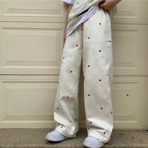 image of Streetwear Casual Heart Shaped Embroidery in White, Men's (Size 32)