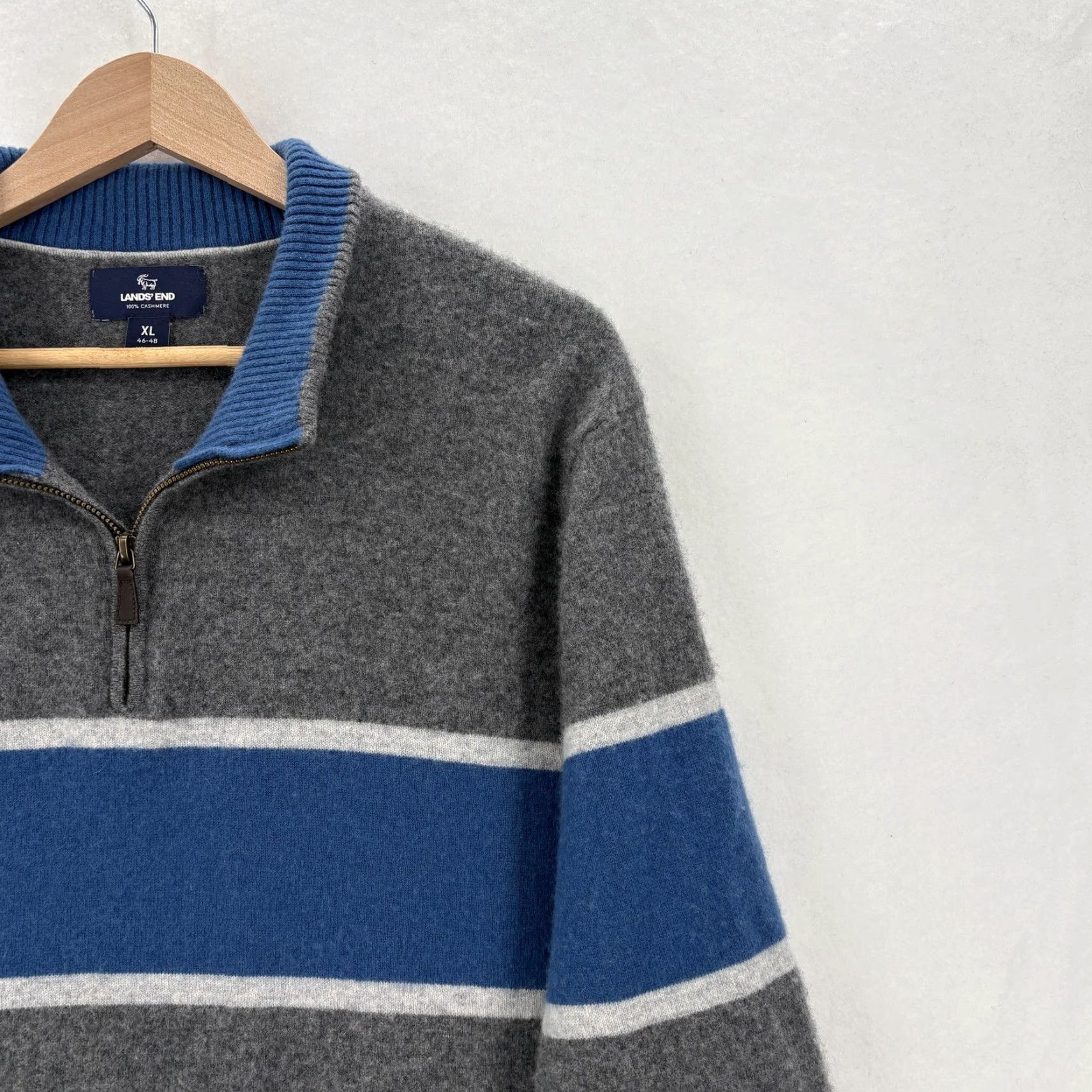 Lands' End Lands' End Sweater Mens XL Gray 1/4 Zip Mock Neck Striped Knit Cashmere Cozy Regular Fit People - Note: Original includes Leather; Kay. Size US XL / EU 56 / 4 - 2 Thumbnail