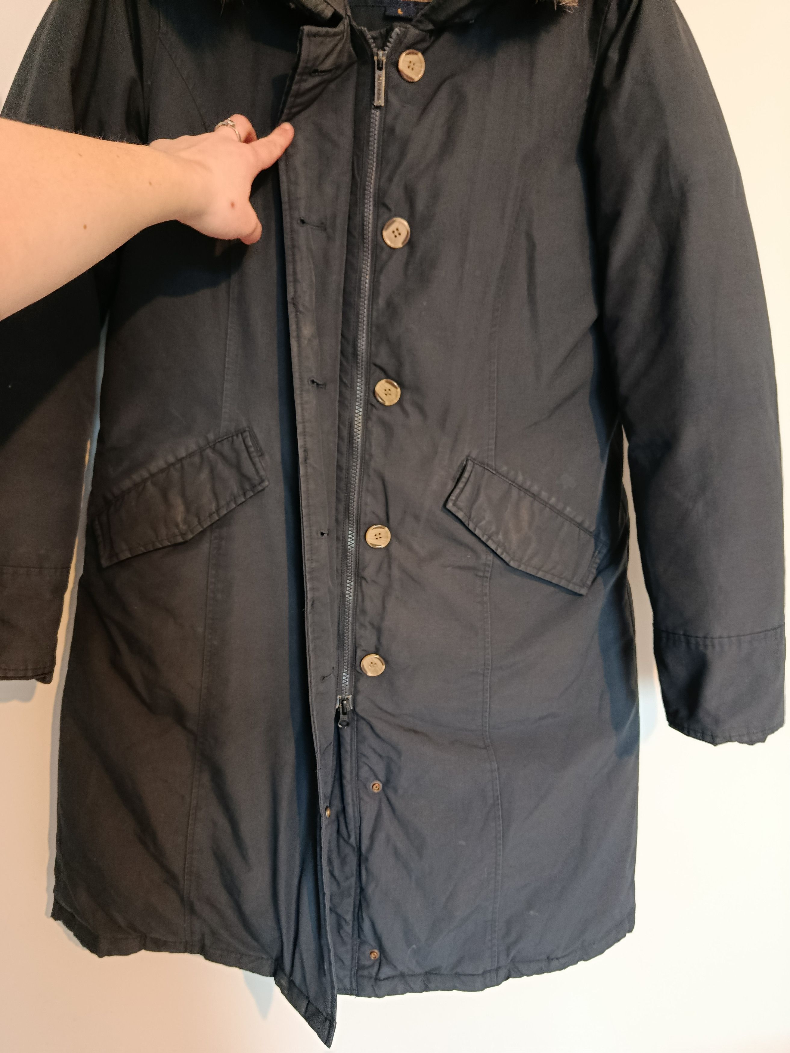 Woolrich Woolen Mills classic Woolrich parka with a fur-trimmed hood. Size L / US 10 / IT 46 - 4 Thumbnail