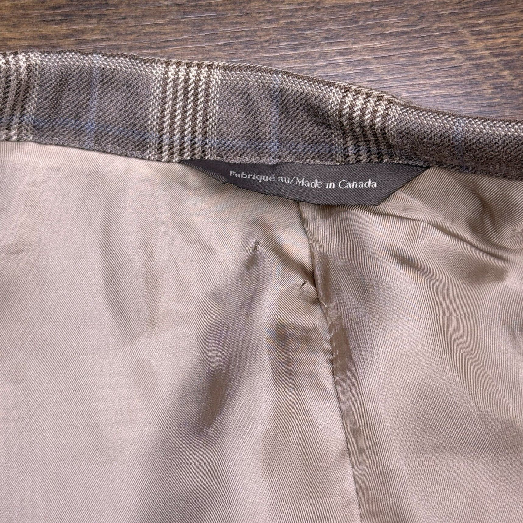 Vintage JP Tilford Blazer Sport Coat Mens 48 Brown Plaid Wool Silk Double-Vented Notch Lapel Regular 2-Button Chest 48 Size 48R - 5 Thumbnail