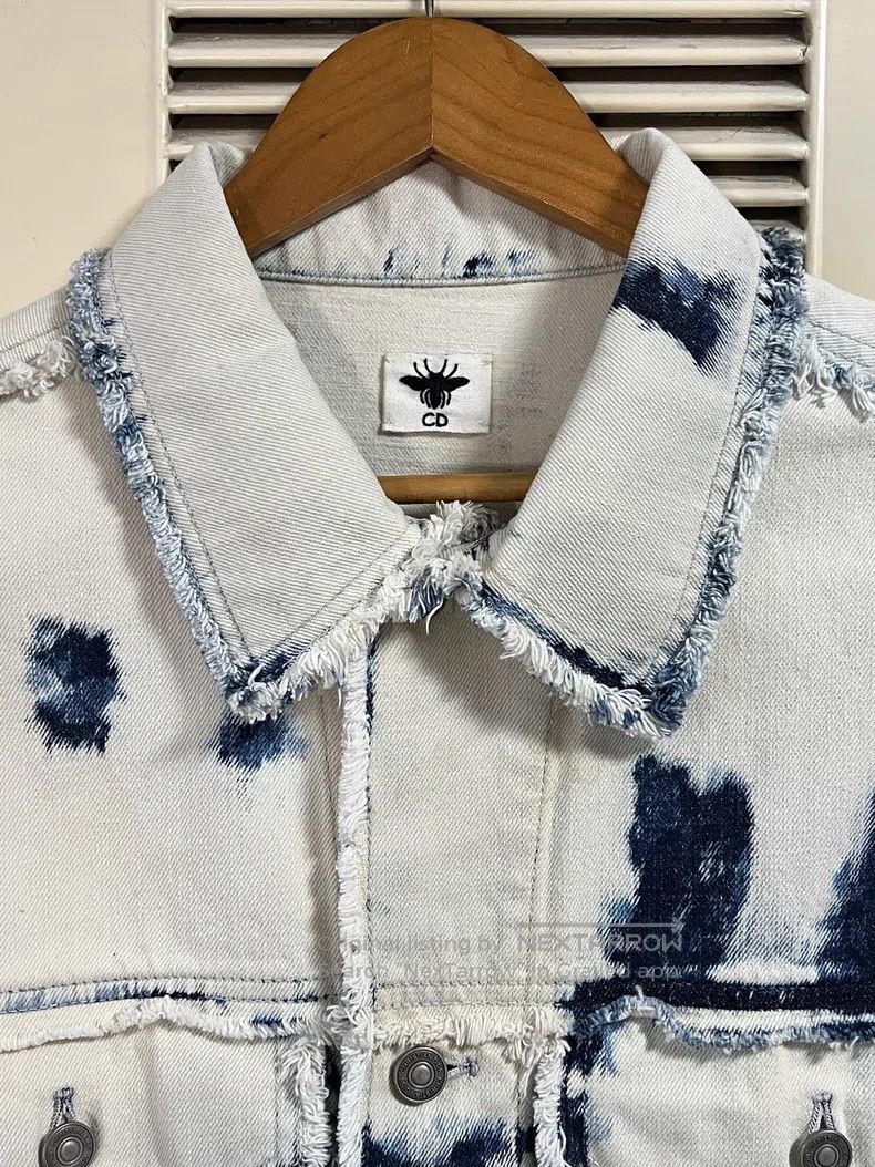 Dior Dior Little bee embroidered logo denim jacket Size XS / US 0-2 / IT 36-38 - 3 Thumbnail