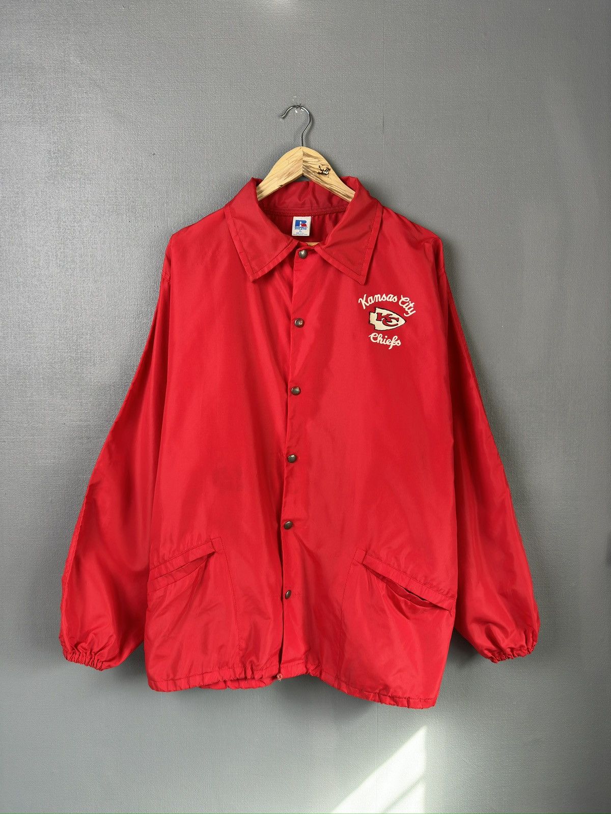 Russell Athletic Vintage Russel Athletic Kansas City Chiefs Coach Jacket Size US XL / EU 56 / 4 - 1 Thumbnail