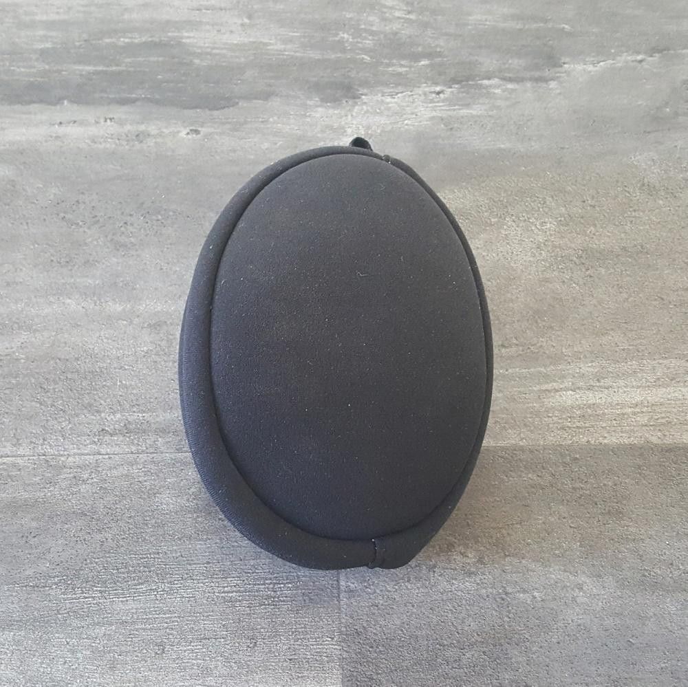 Designer Black Red BBD Headphone Travel Case Size ONE SIZE - 2 Thumbnail