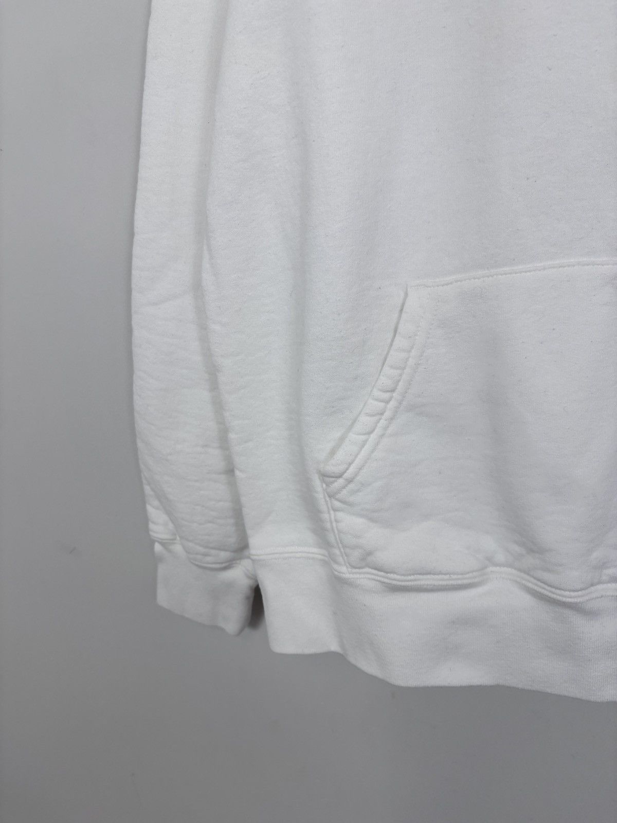 Supreme Supreme Bless The Land Of Fuck White Hoodie Sweatshirt Size US S / EU 44-46 / 1 - 9 Thumbnail