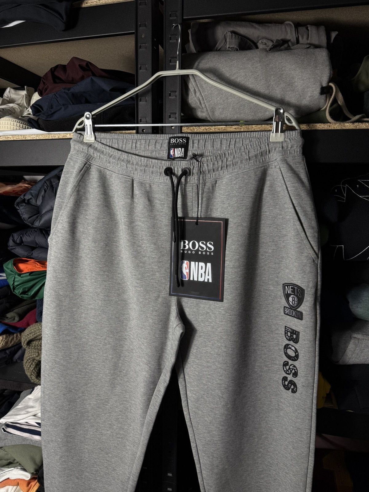 Hugo Boss Hugo Boss x NBA Joggers L Brooklyn Nets Grey Sweatpants NWT Size US 34 / EU 50 - 2 Thumbnail
