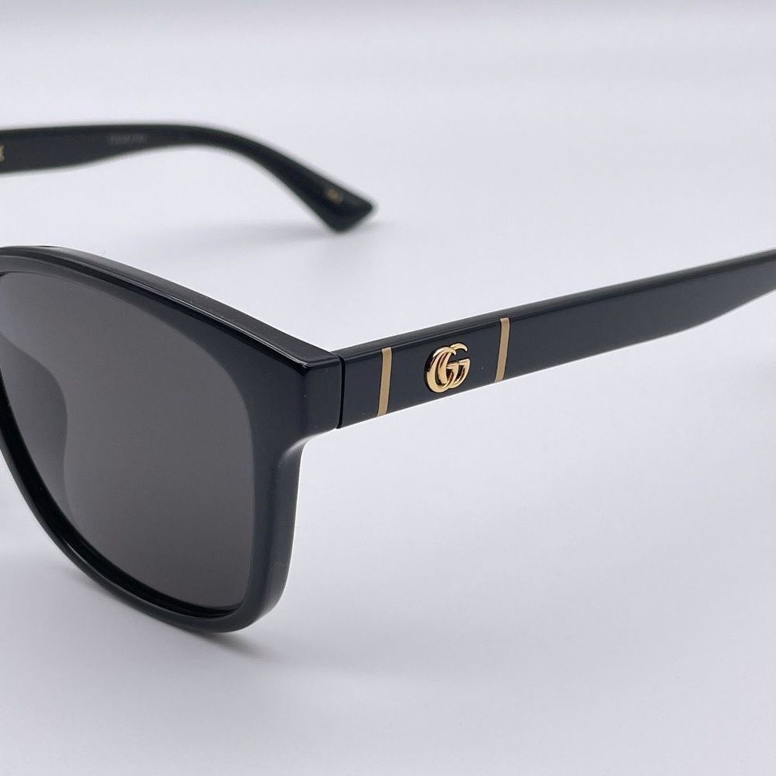 Gucci BRAND NEW GUCCI GG0637SK 001 Black Grey Unisex Sunglasses Size ONE SIZE - 2 Thumbnail