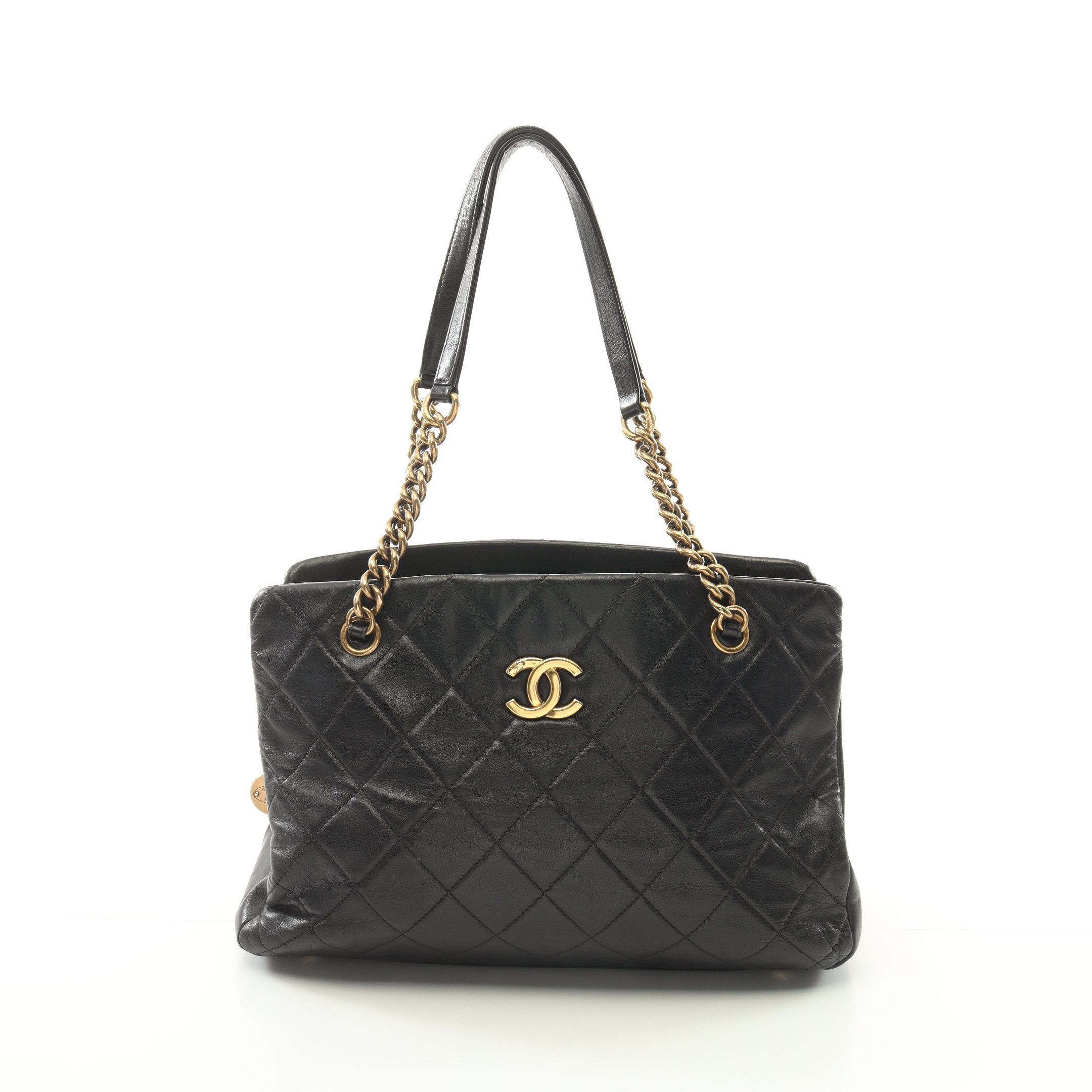 Chanel Chanel Matelasse Chain Shoulder Bag Lambskin Black Antique Gold Hardware Size ONE SIZE - 1 Thumbnail