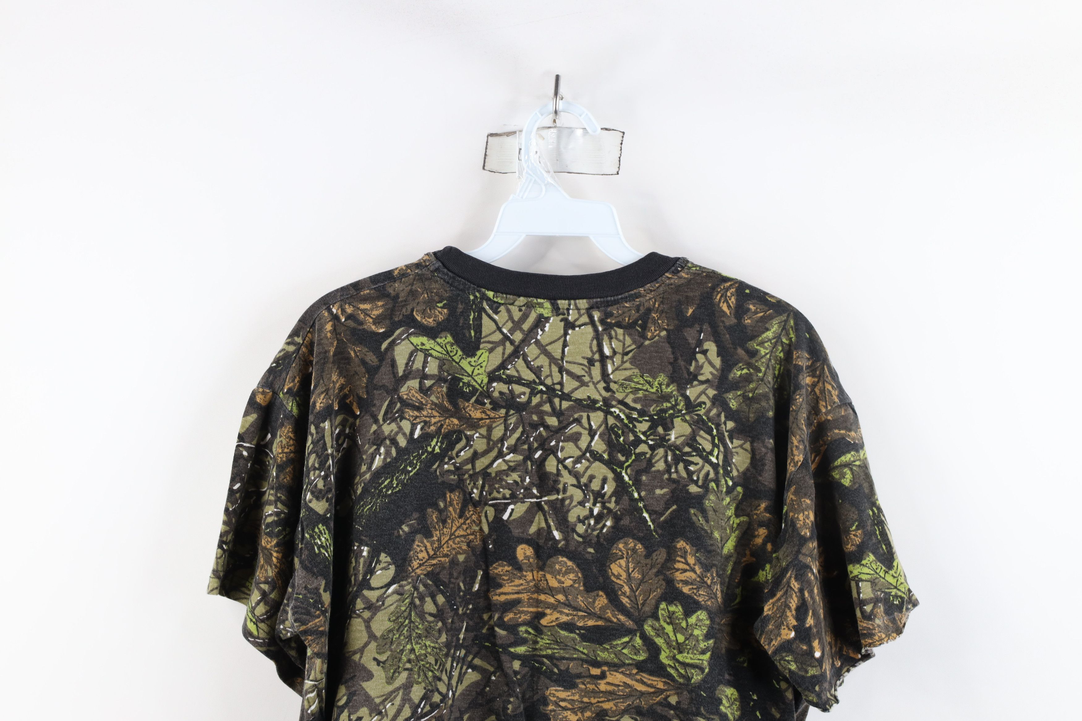 Vintage Vintage 90s Streetwear Boxy Fit Camouflage Pocket T-Shirt Size US M / EU 48-50 / 2 - 10 Thumbnail