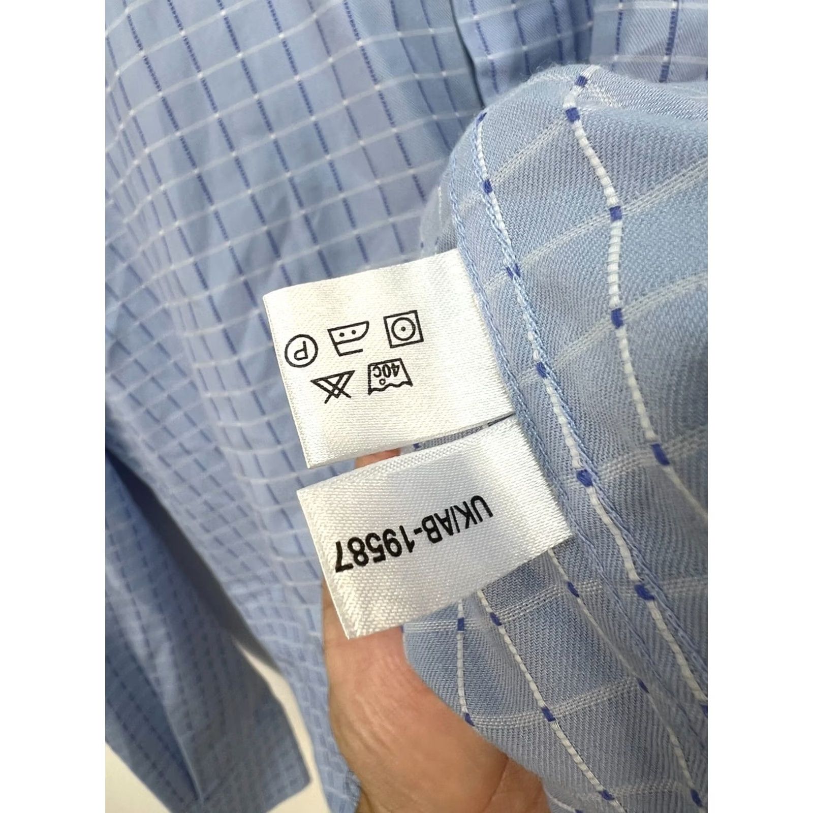Yves Saint Laurent Yves Saint Laurent Shirt Men Long Sleeve Button-Up Size L Blue Vtg Size US L / EU 52-54 / 3 - 7 Thumbnail