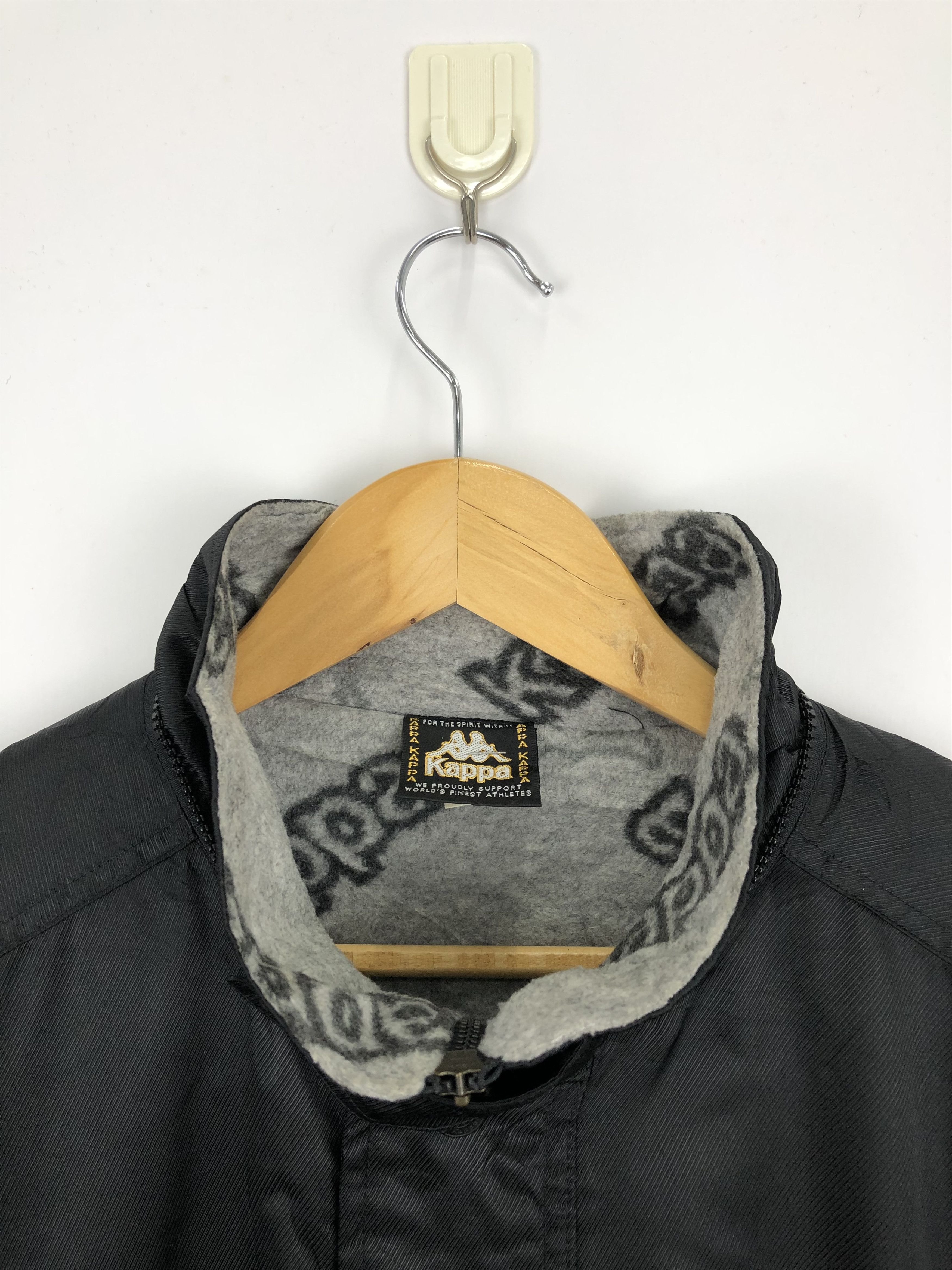 Kappa Vintage 90s Kappa Long Winter Jacket Black SideTape J0691 Size US M / EU 48-50 / 2 - 7 Thumbnail