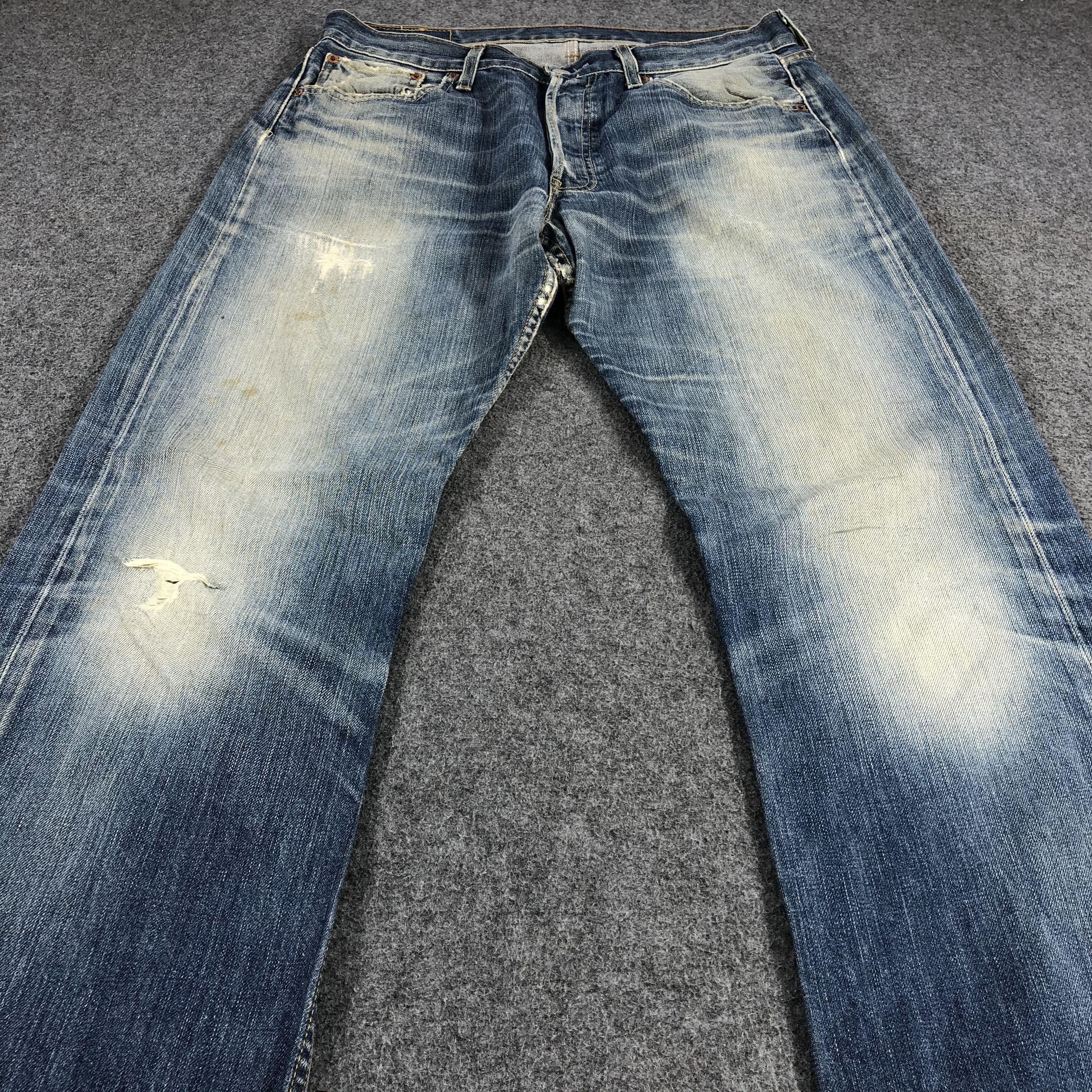 Levi's × Vintage Vintage Blue Wash Levis 501 Jeans-JM1392 Size US 33 - 3 Thumbnail