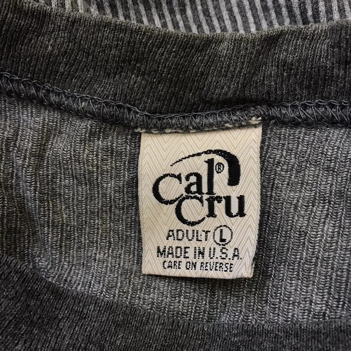 Vintage Vintage 90’ CALCRU SURF HAWAII Dolphin Made In USA Tee Shirt Size L / US 10 / IT 46 - 5 Thumbnail