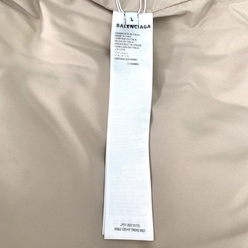 Balenciaga Balenciaga Nude monogrammed embroidered hooded zip-up down Size L / US 10 / IT 46 - 7 Thumbnail