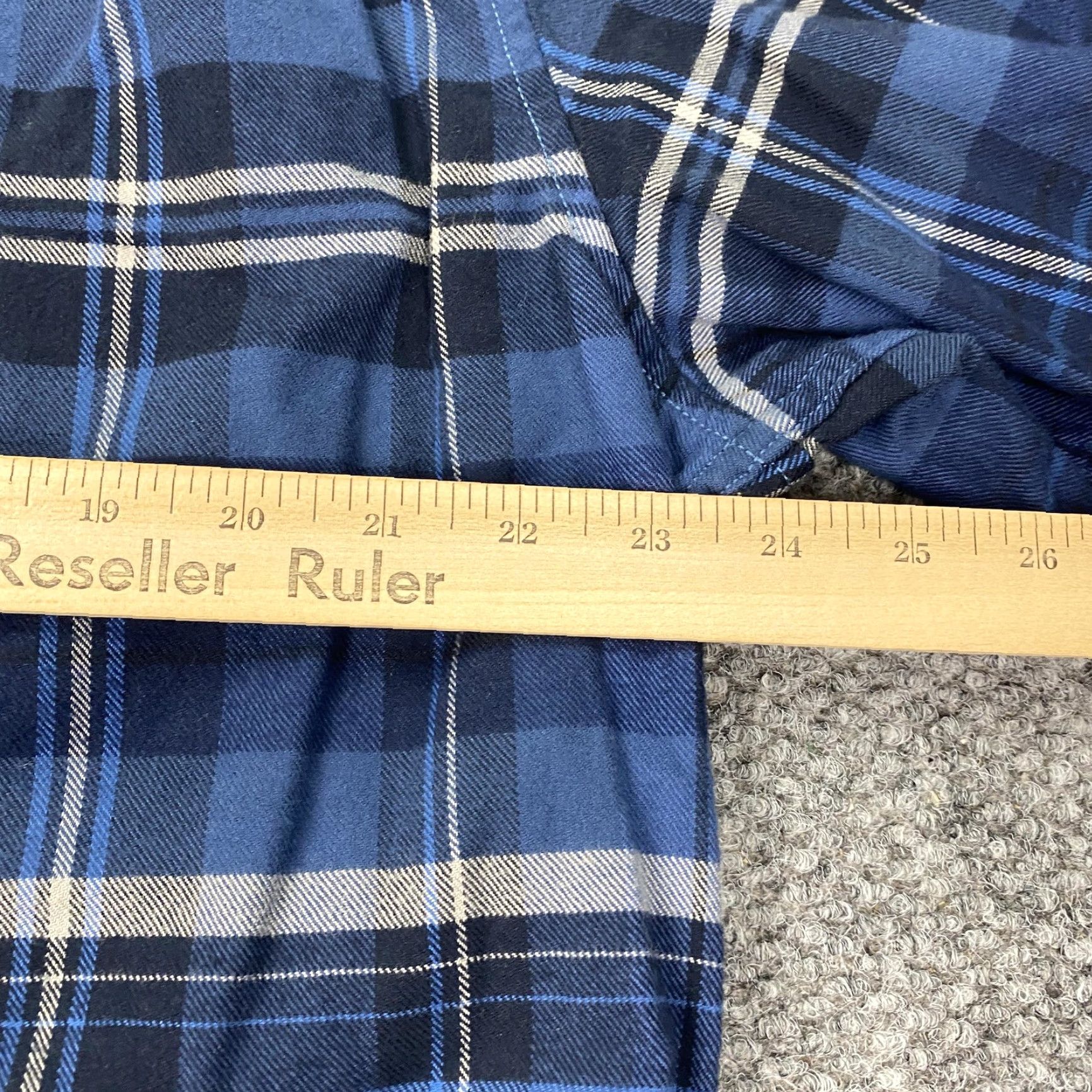 Eddie Bauer Eddie Bauer Shirt Mens XL Blue Plaid Cotton Button-Down Long Sleeve Classic Fit Size US XL / EU 56 / 4 - 8 Thumbnail