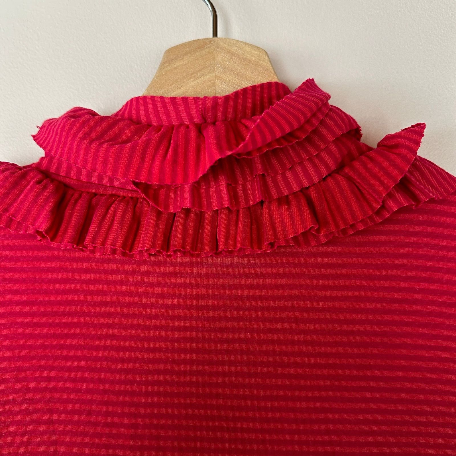 Other Soft Surroundings Ruffle V Neck Striped T Shirt Top S Small Size S / US 4 / IT 40 - 4 Thumbnail