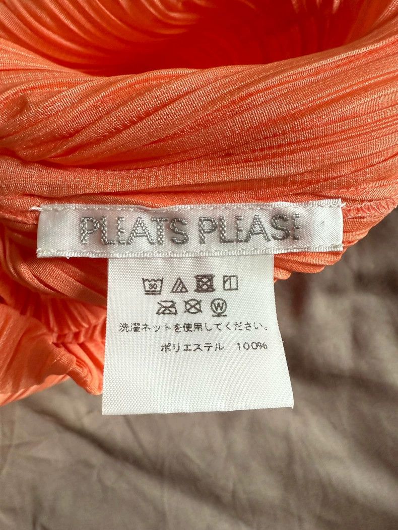 Issey Miyake Issey Miyake size:3 Pinkish-orange pleated dress Size S / US 4 / IT 40 - 3 Thumbnail