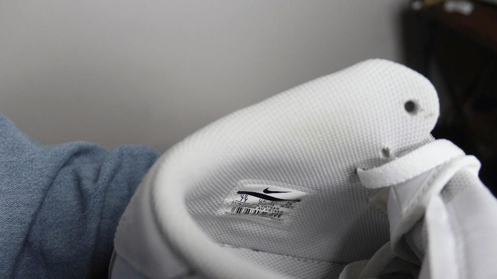 Nike Air Force 1 Custom High Top - White Spikes - 7 Youth P10007 Size US 7 / EU 40 - 2 Thumbnail