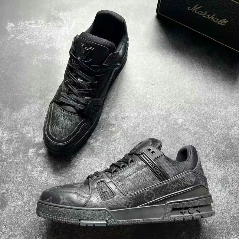 Louis Vuitton Louis Vuitton Louis Vuitton Trainer Sneakers Black Colorwa Size US 11 / EU 44 - 4 Thumbnail