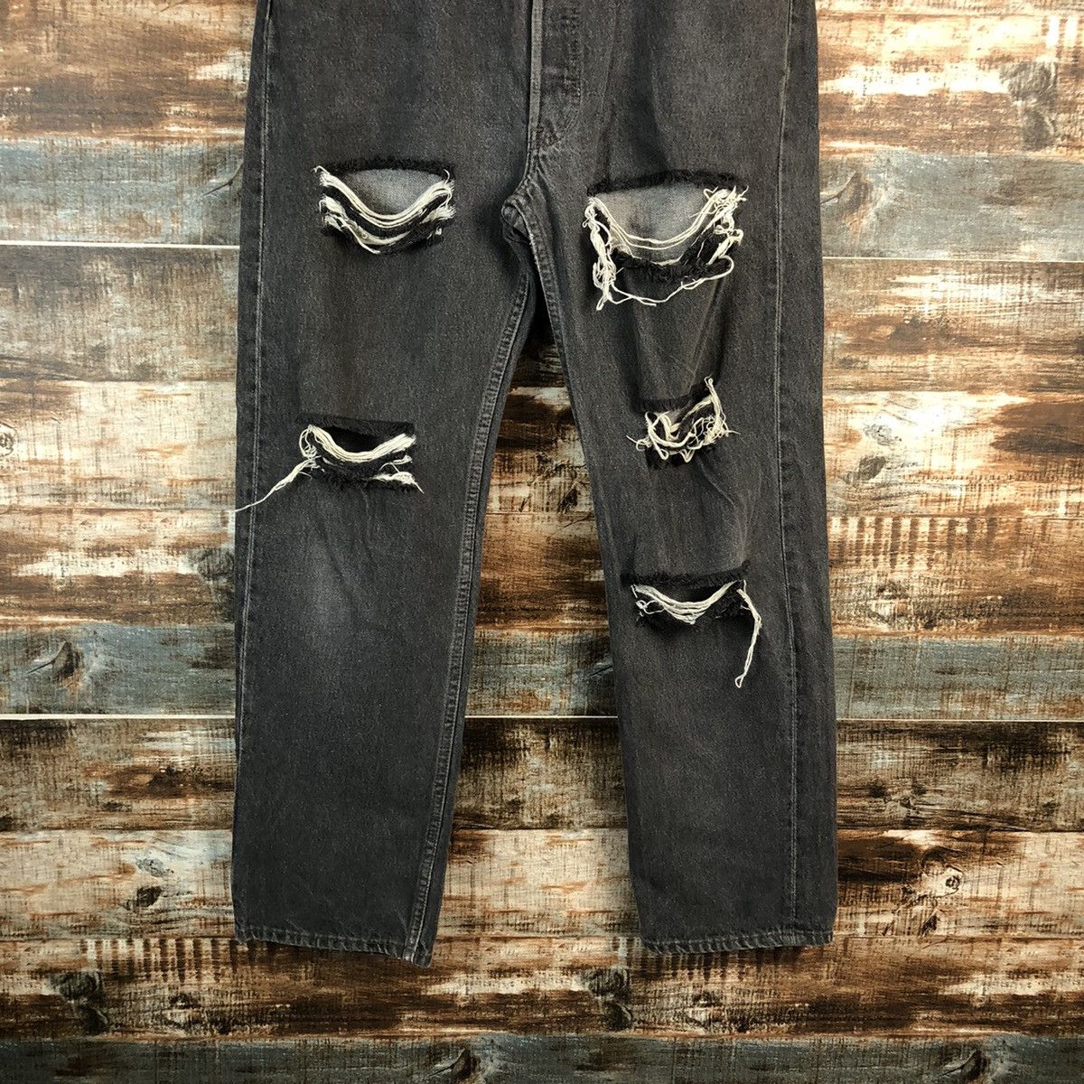 Levi's Levis 501 vintage Grey ripped Distressed Denim Pants #A2604 Size US 36 / EU 52 - 3 Thumbnail