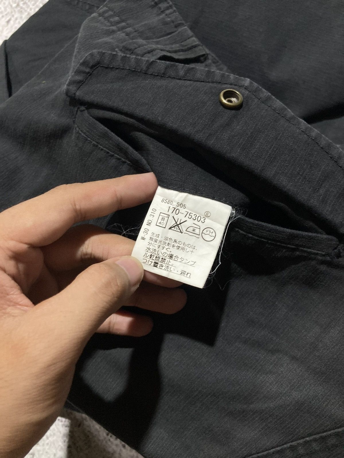 Japanese Brand 2000s Takeo Kikuchi Multipocket Cargo Pants Black Designer Size US 34 / EU 50 - 16 Thumbnail