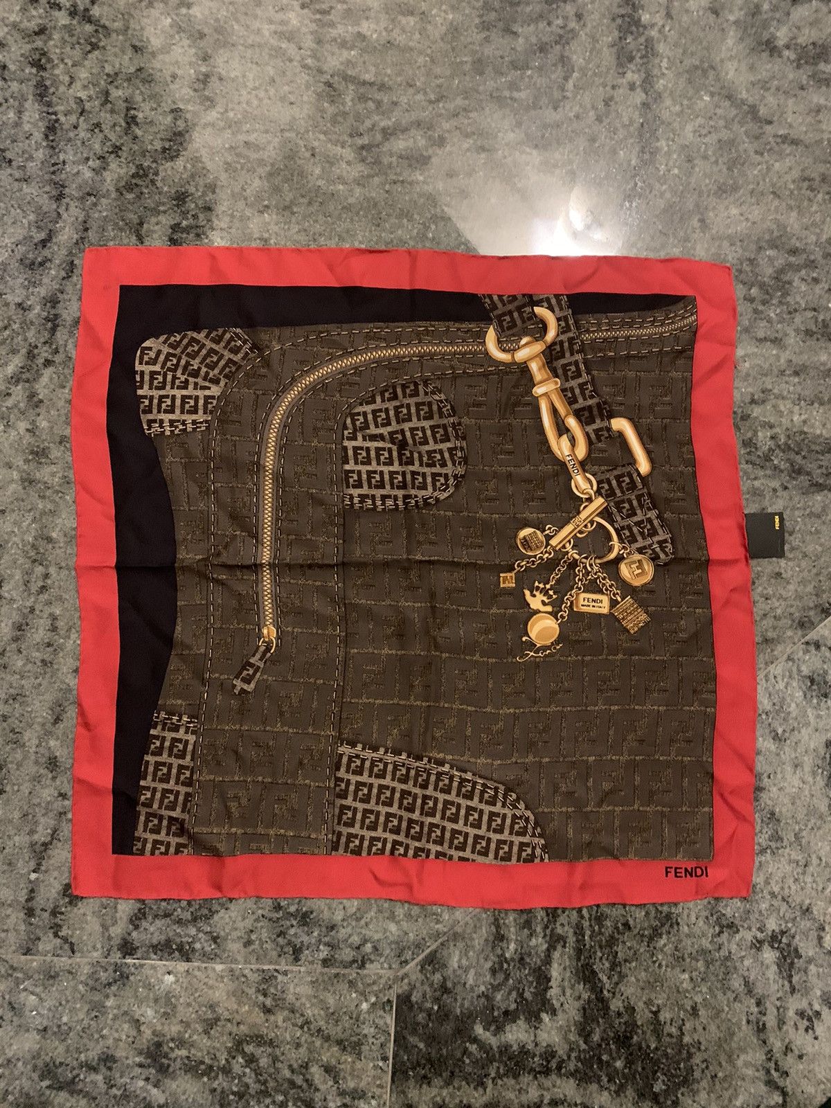 Fendi Fendi Foulard Vintage Size ONE SIZE - 1 Thumbnail