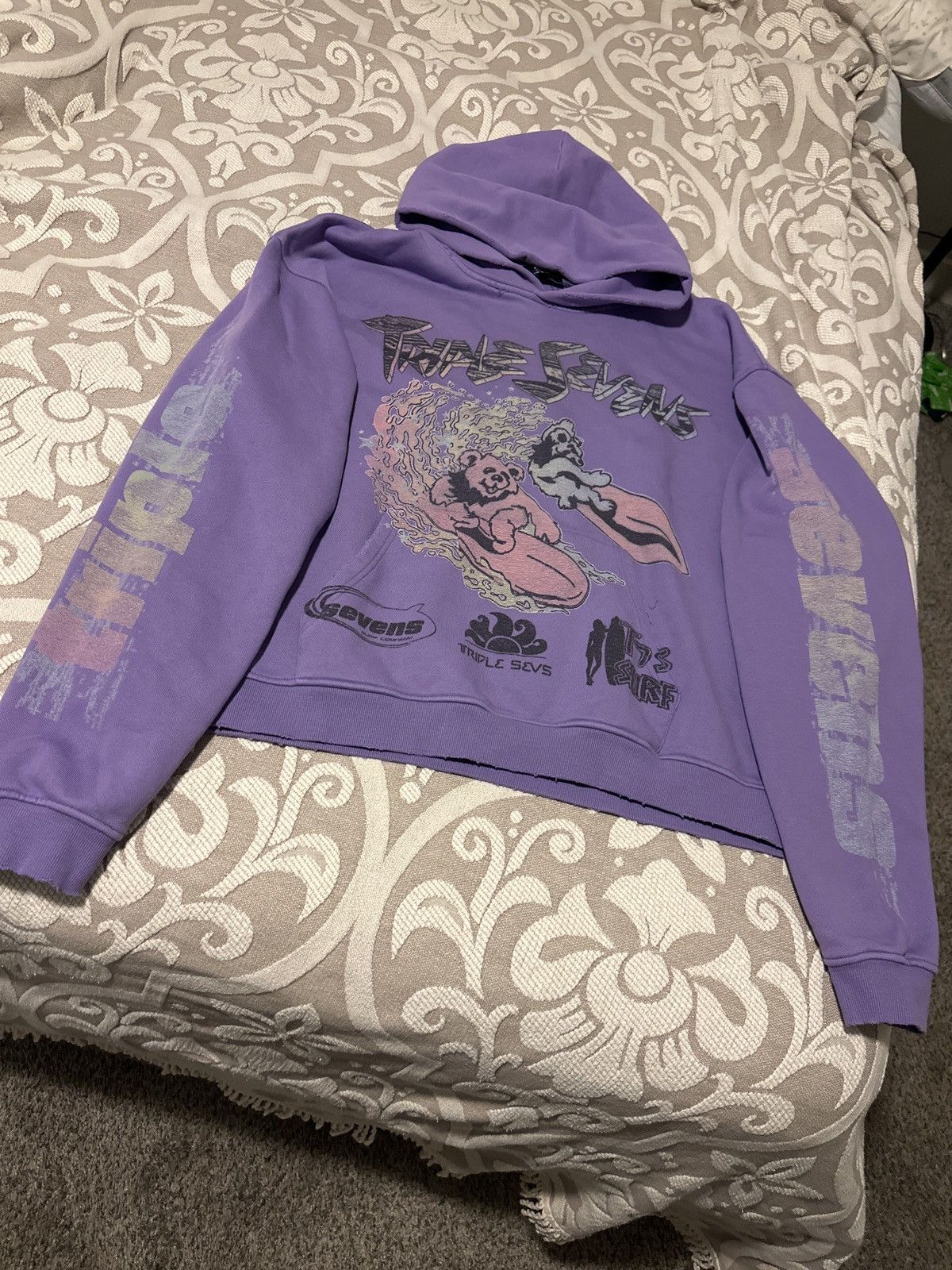 TRIPLE SEVENS Triple Seven Bear Graphic Hoodie Size US XL / EU 56 / 4 - 3 Thumbnail