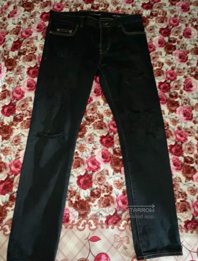 Saint Laurent Paris Saint Laurent Paris Gold thread wash big destroyed denim p Size US 31 - 2 Thumbnail