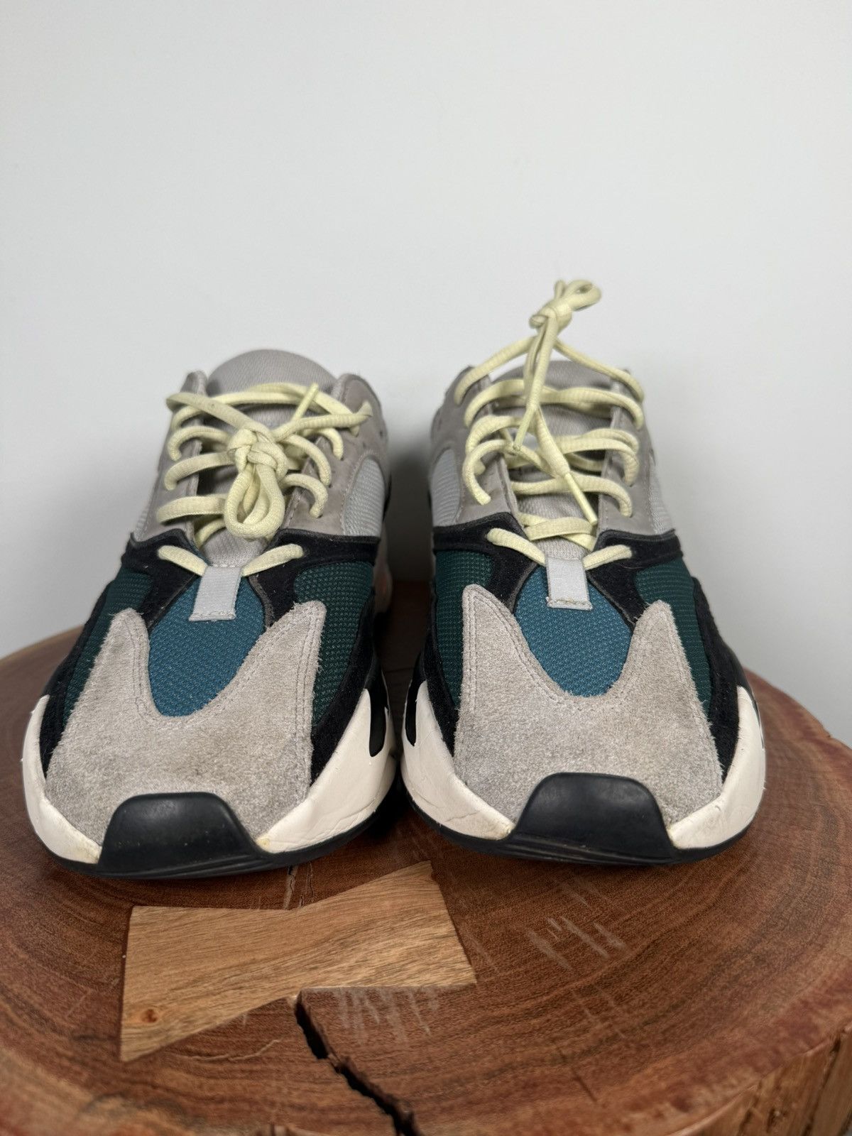 Yeezy Adidas Yeezy Boost 700 Wave Runner Sneakers Size US 9 / EU 42 - 4 Thumbnail