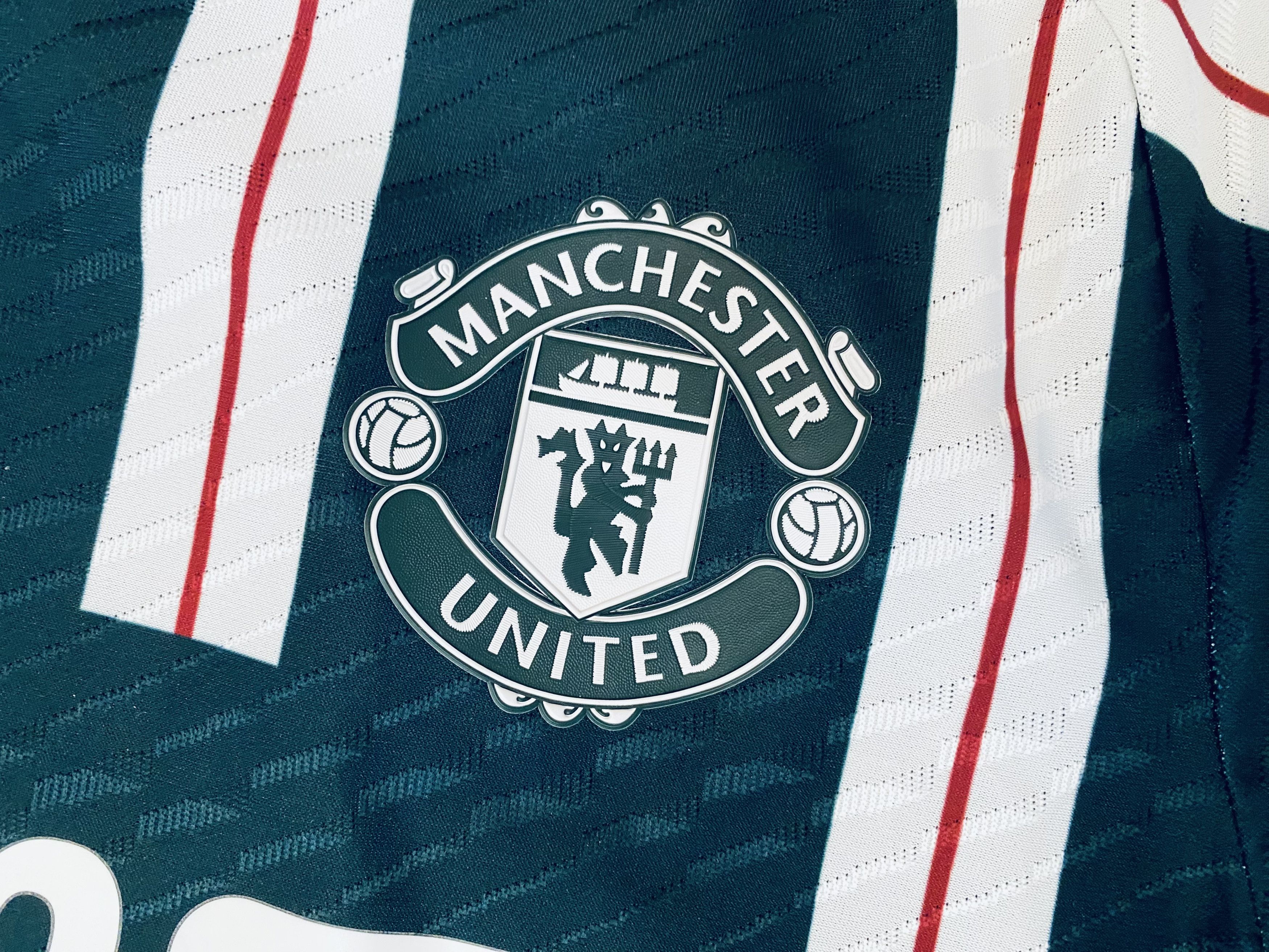 Adidas Manchester United BNWT Authentic Away Jersey 2023 - 2024 Size US M / EU 48-50 / 2 - 7 Thumbnail