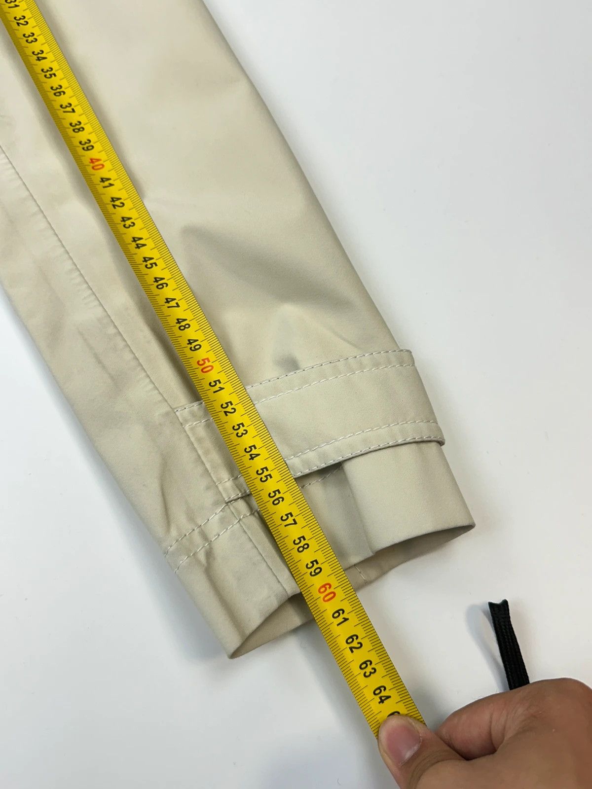 Prada Prada Sport SS2000 Nylon Beige Gore-Tex Rain Jacket Size L / US 10 / IT 46 - 14 Thumbnail
