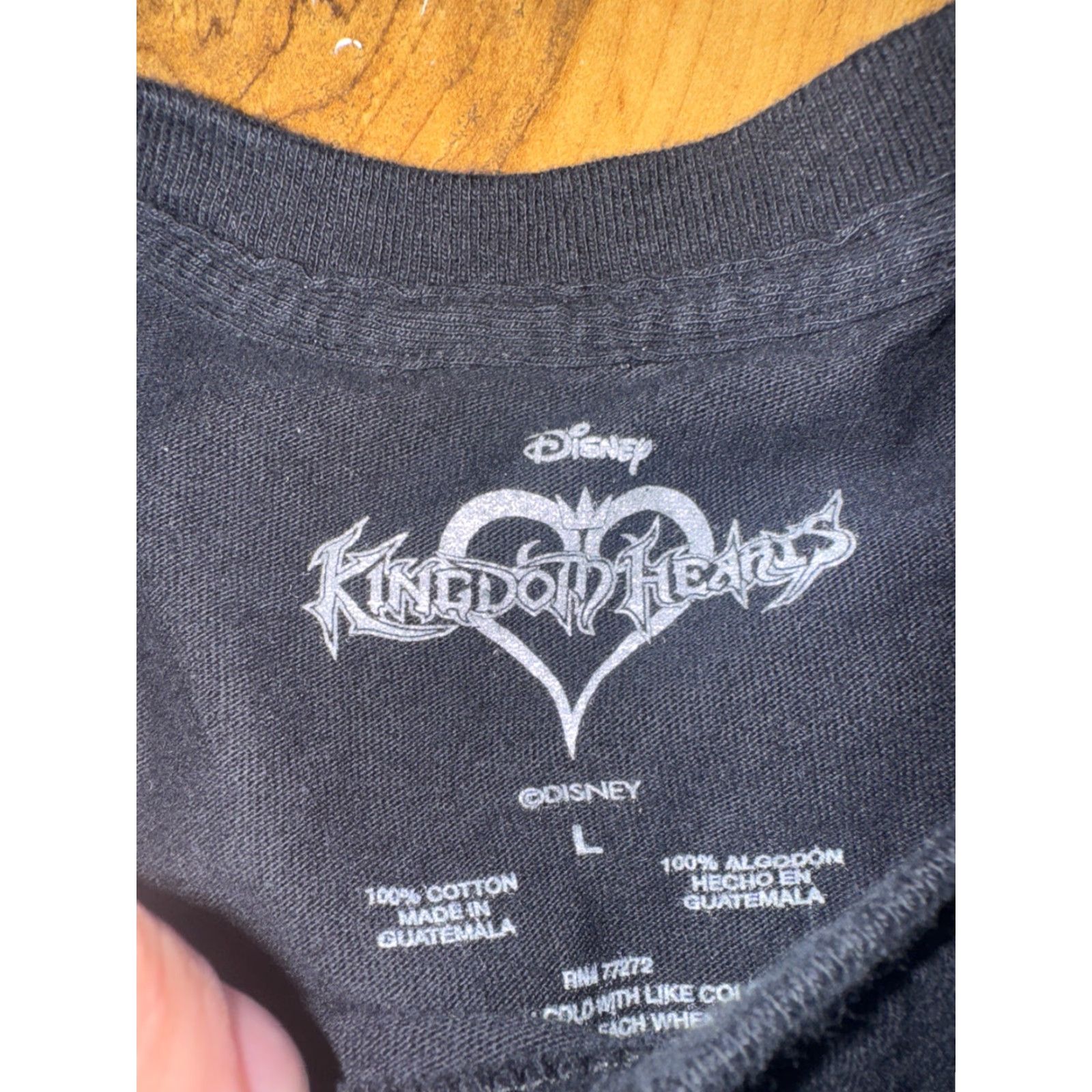 Disney VINTAGE Kingdom Hearts Mickey Mouse Mega Print T-Shirt Black Disney Large 20x27 Mens L Size US L / EU 52-54 / 3 - 3 Thumbnail