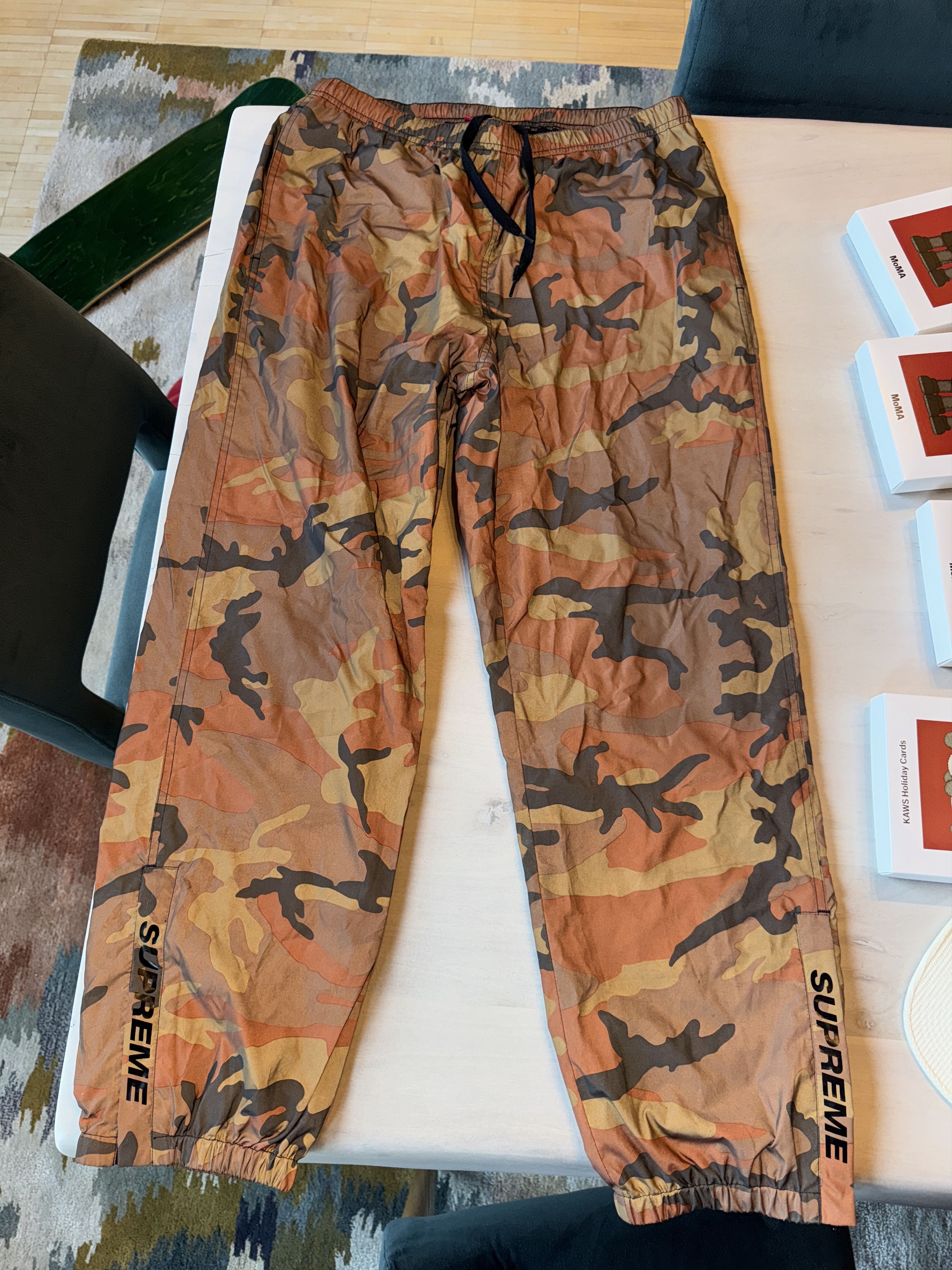 スケートボード Supreme warm up pant  camo 25ss スケートボード Supreme warm up pant snow camo 25ss New