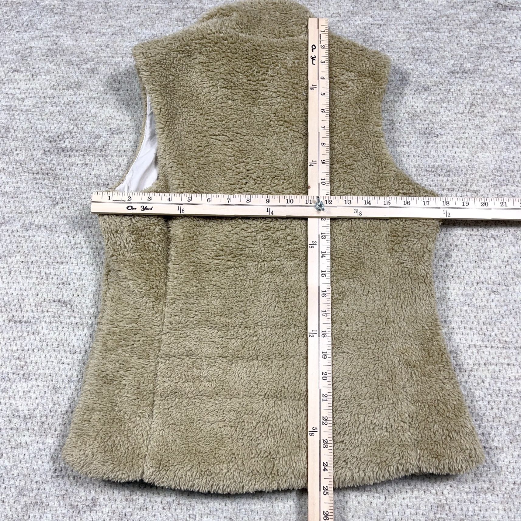 Patagonia Patagonia Vest Women Medium Tan Full Zip Fleece Pocketed No Pocket Los Gatos Outdoor Casual Travel Size M / US 6-8 / IT 42-44 - 7 Thumbnail