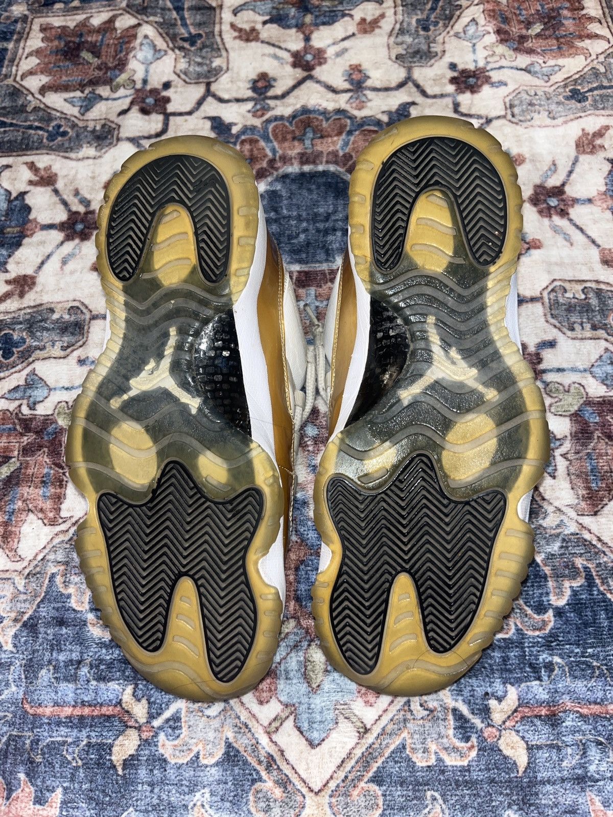 Jordan Brand Jordan 11 Closing Ceremonies Size US 9.5 / EU 42-43 - 5 Thumbnail