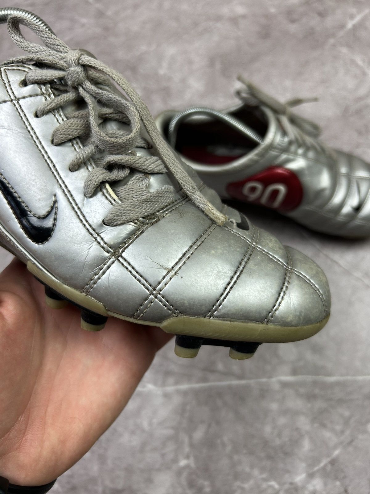 Nike Vintage Nike total 90 soccer boots size 7 Size US 7 / EU 40 - 6 Thumbnail