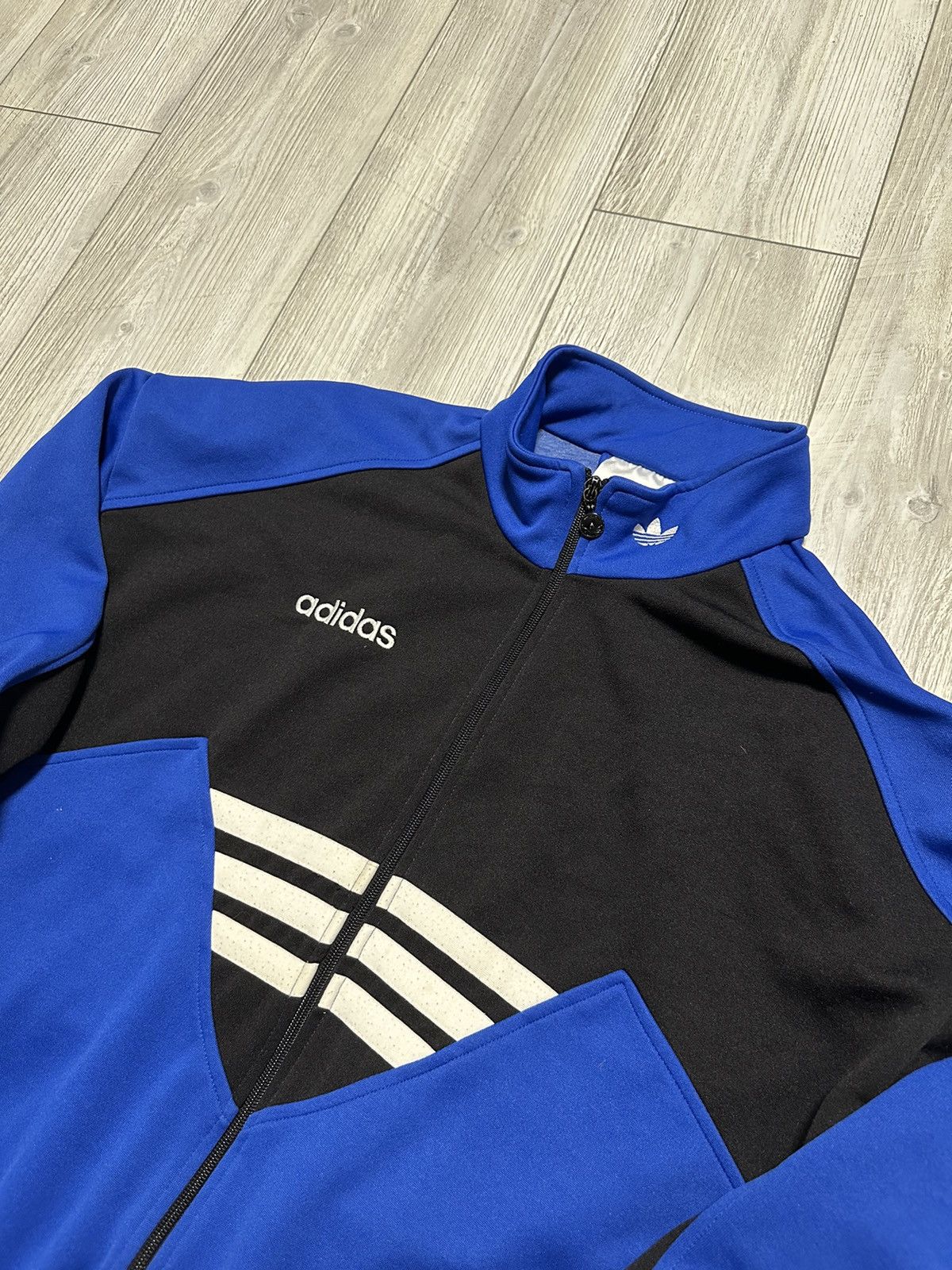 Adidas Vintage Adidas Track Sport Jacket Men Full Zip Retro Y2K Size US M / EU 48-50 / 2 - 2 Thumbnail