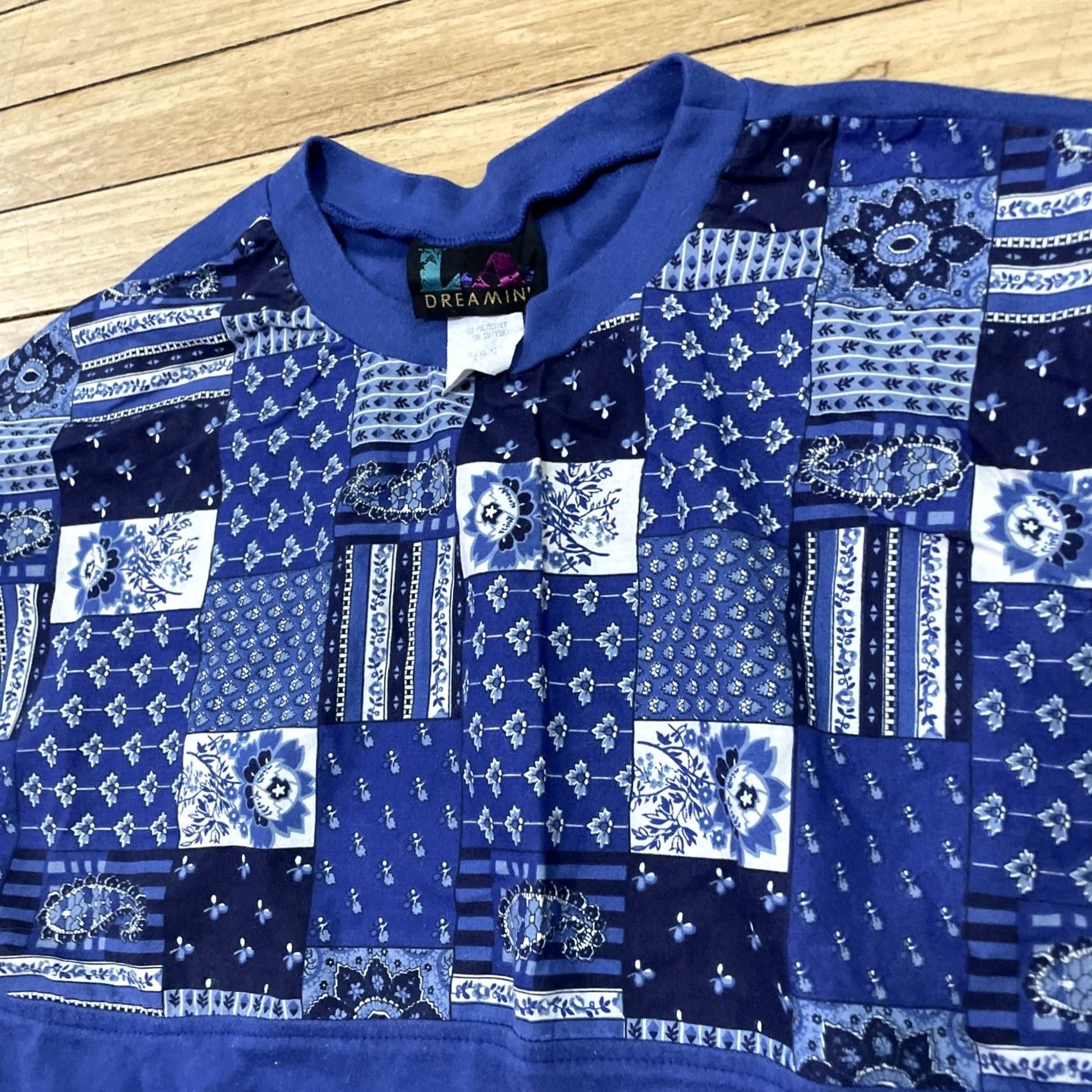 Vintage VINTAGE LA DREAMIN Paisley Top Women 22W Blue Floral Cuff Pullover Knit 48" Women T-Shirt XS-XXL not included Size 3XL / US 20-22 - 4 Thumbnail